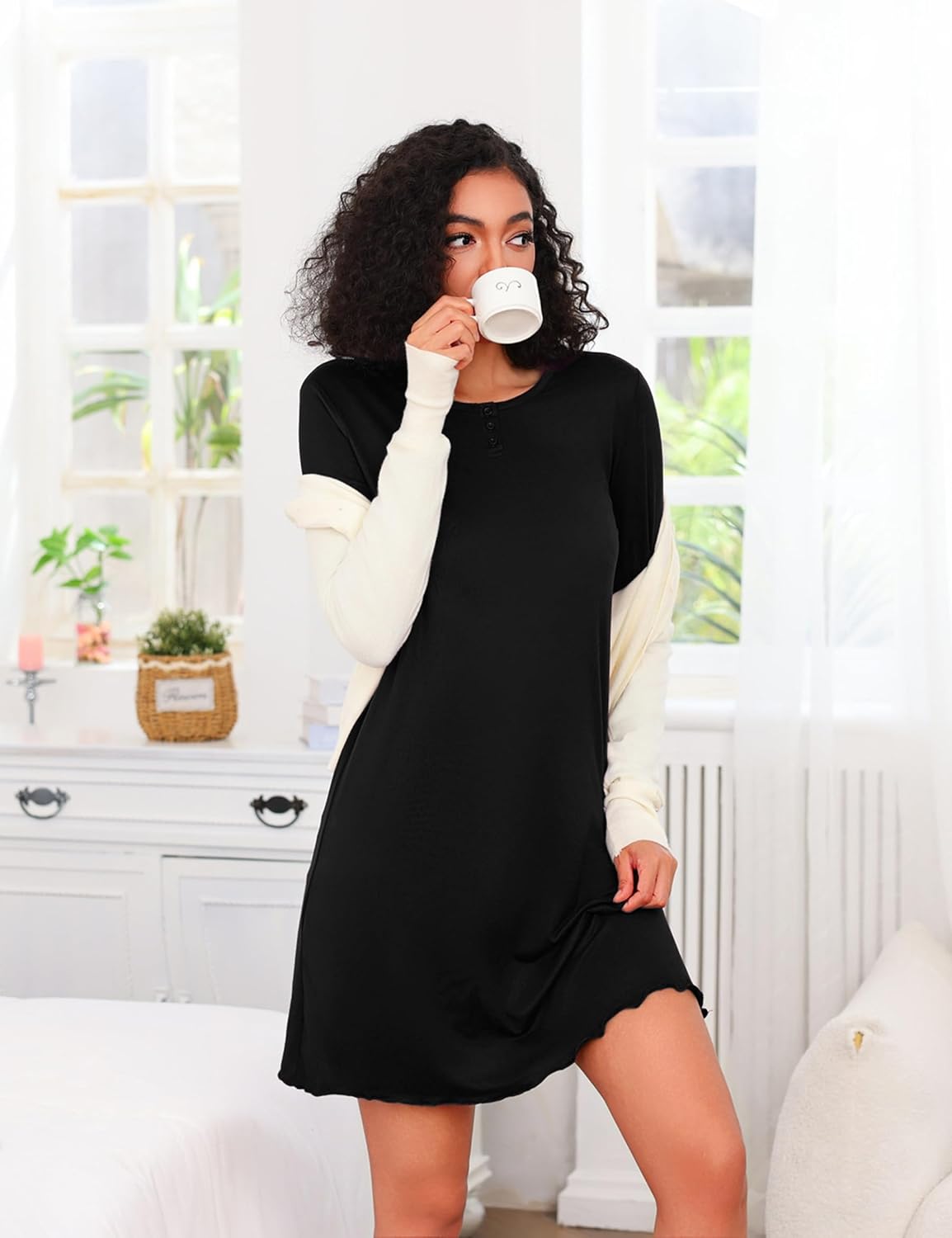 Thumbnail 3 de Demegimi Chemise de Nuit Femme en Coton à Manches Longues — Nuisette Élégante avec Col en V et Finition Délicate