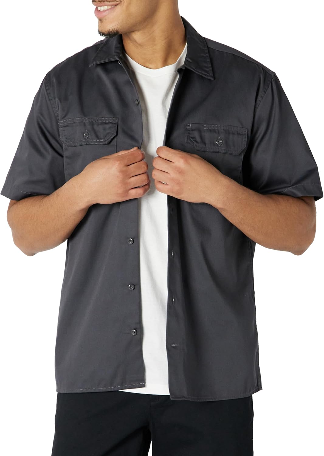 Thumbnail 4 de Amazon Essentials camicia da lavoro uomo a maniche corte, antimacchia e antipiega