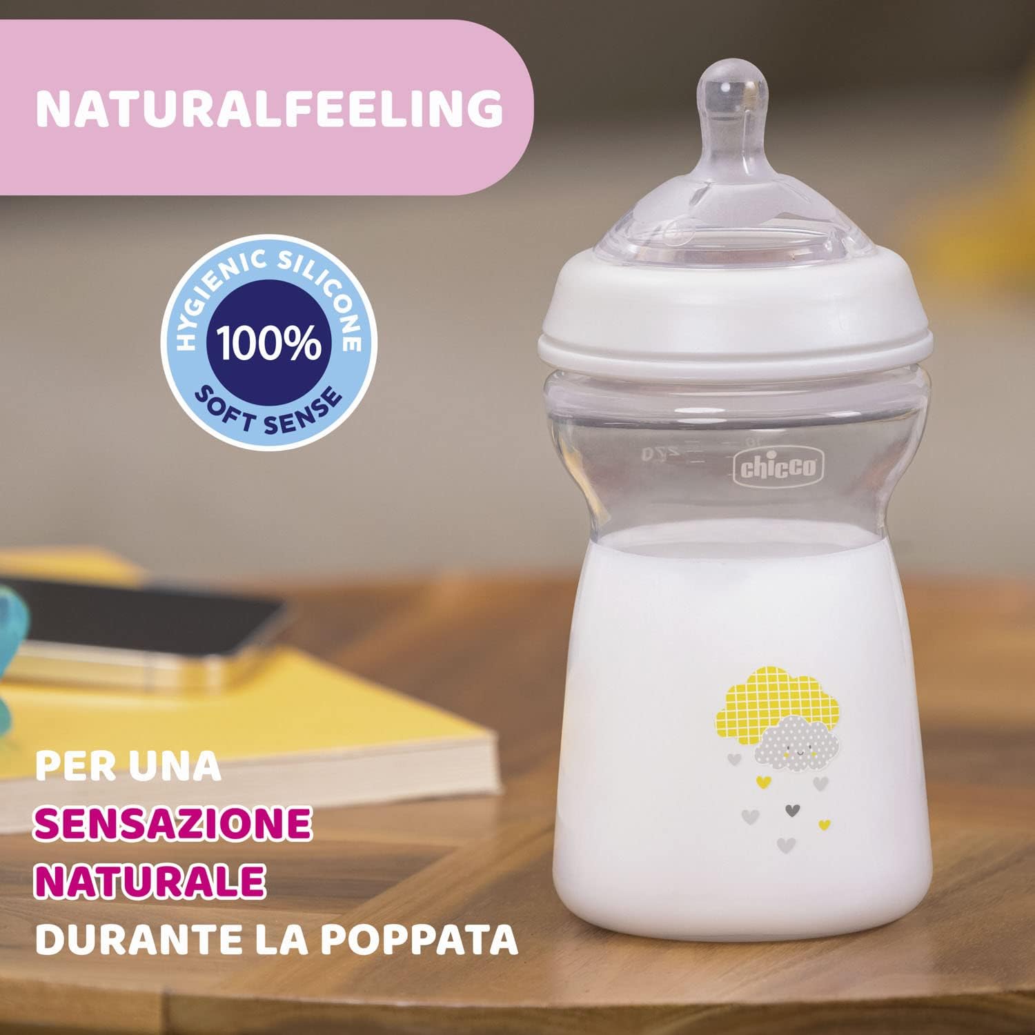Detalle 2 de Chicco Natural Feeling 330 ml biberon anticolica