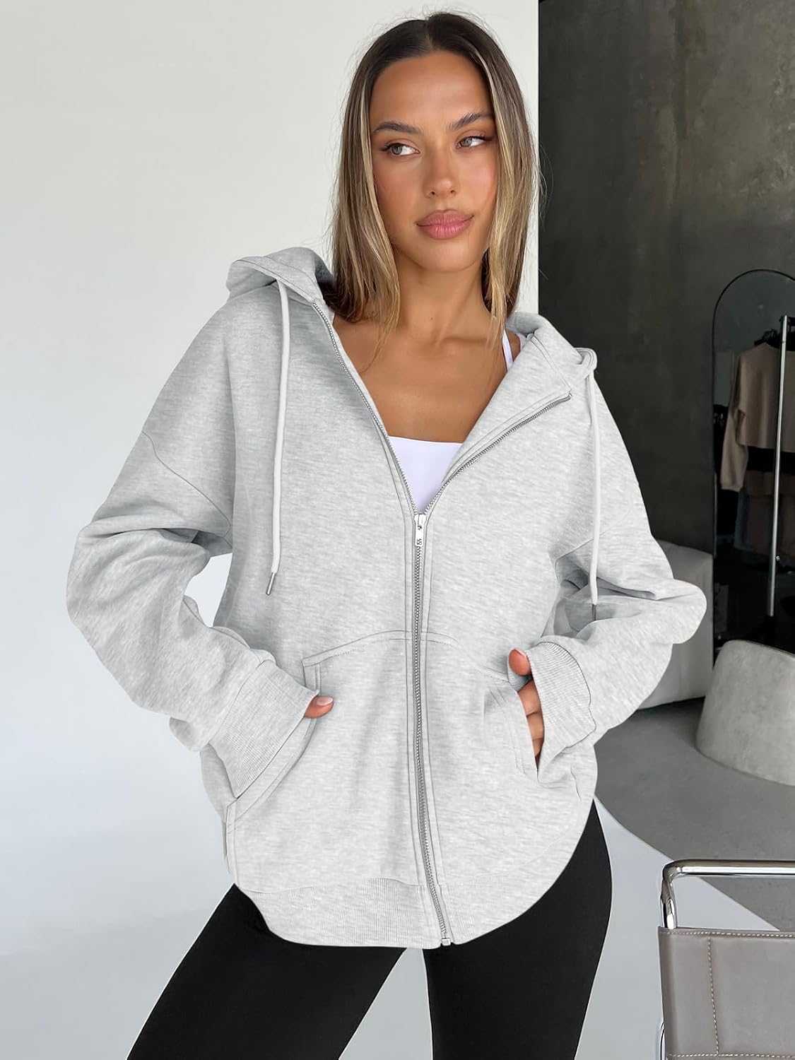 Detalle de Trendy Queen Women's Zip Up Hoodie 2026 Oversized Sweatshirt