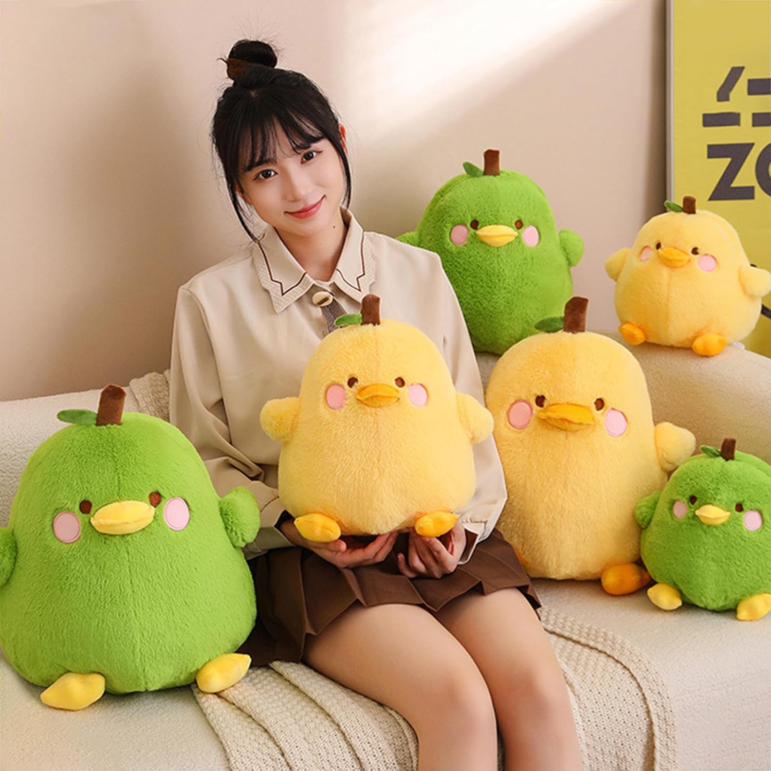 Detalle de Shownicer Ente Plüschtier Kuschelkissen 40 cm – weiches Birnen-Design, CE-zertifiziert