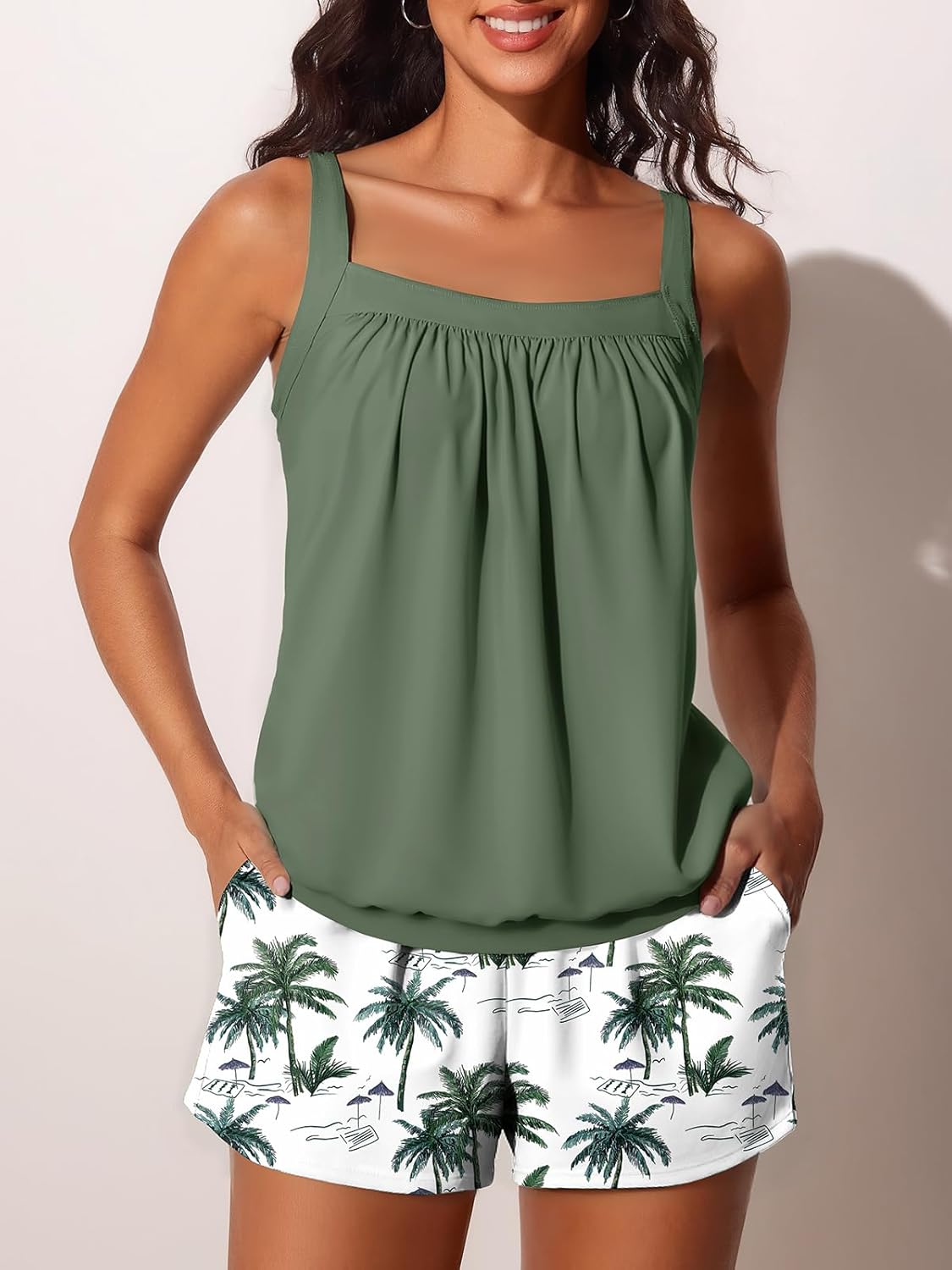 Detalle de Summer Mae Blouson Tankini Swimsuit for Women with Tummy Control Swim Shorts & Pockets
