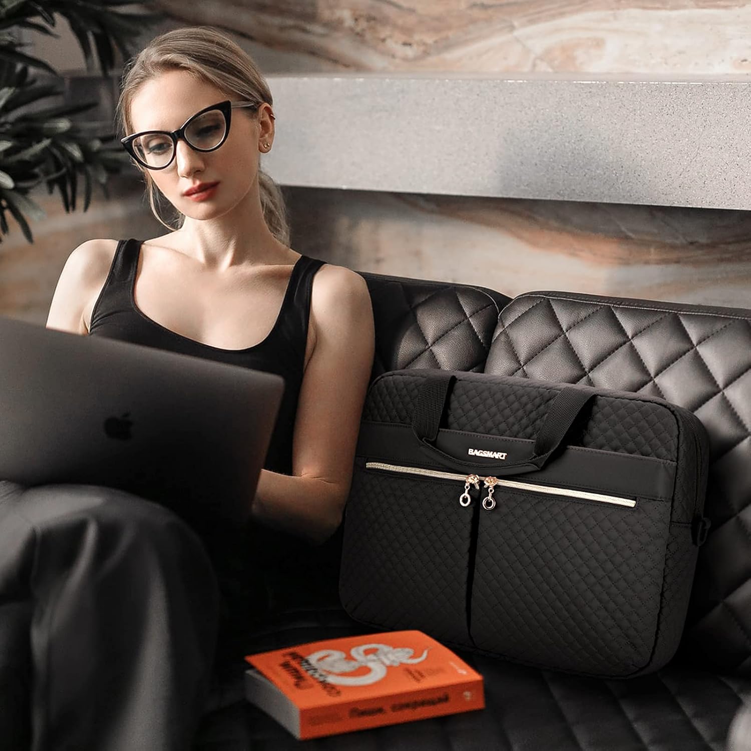 Detalle 2 de bagsmart 15.6-inch Laptop Bag briefcase for women – black commuter and travel laptop case