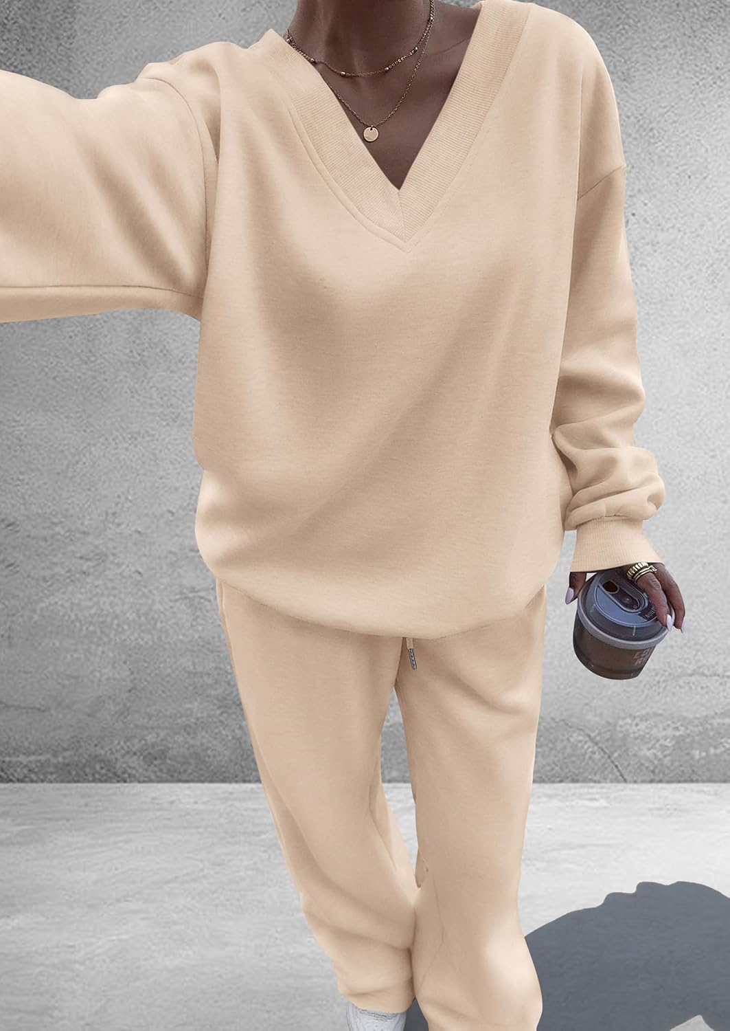 Detalle de Two Piece Knit Tracksuit Set V Neck