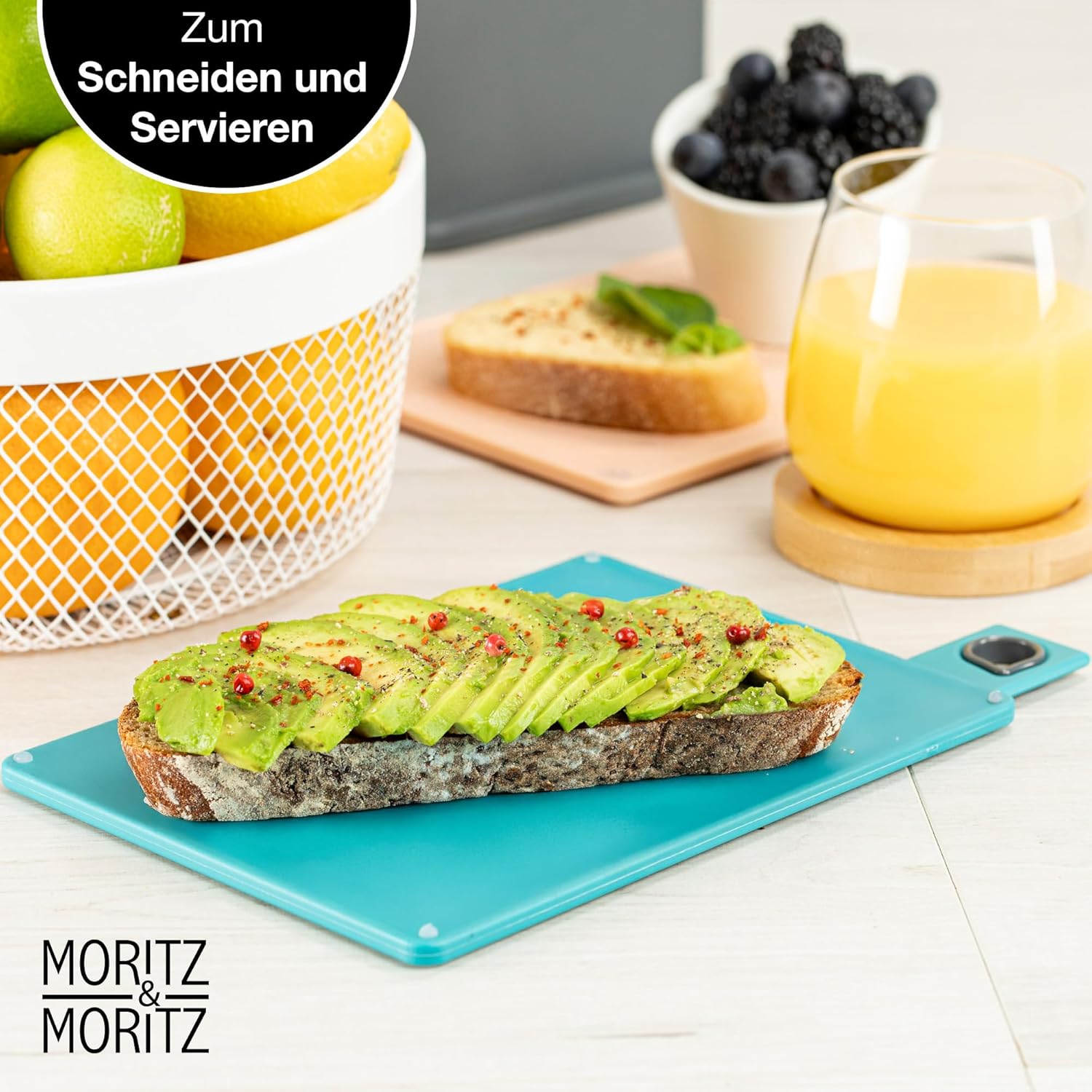 Thumbnail 6 de Moritz & Moritz Set aus 4 Frühstücksbrettchen mit Ständer (20,5 x 14,5 cm) – spülmaschinenfest, bunte Schneidebretter aus Kunststoff