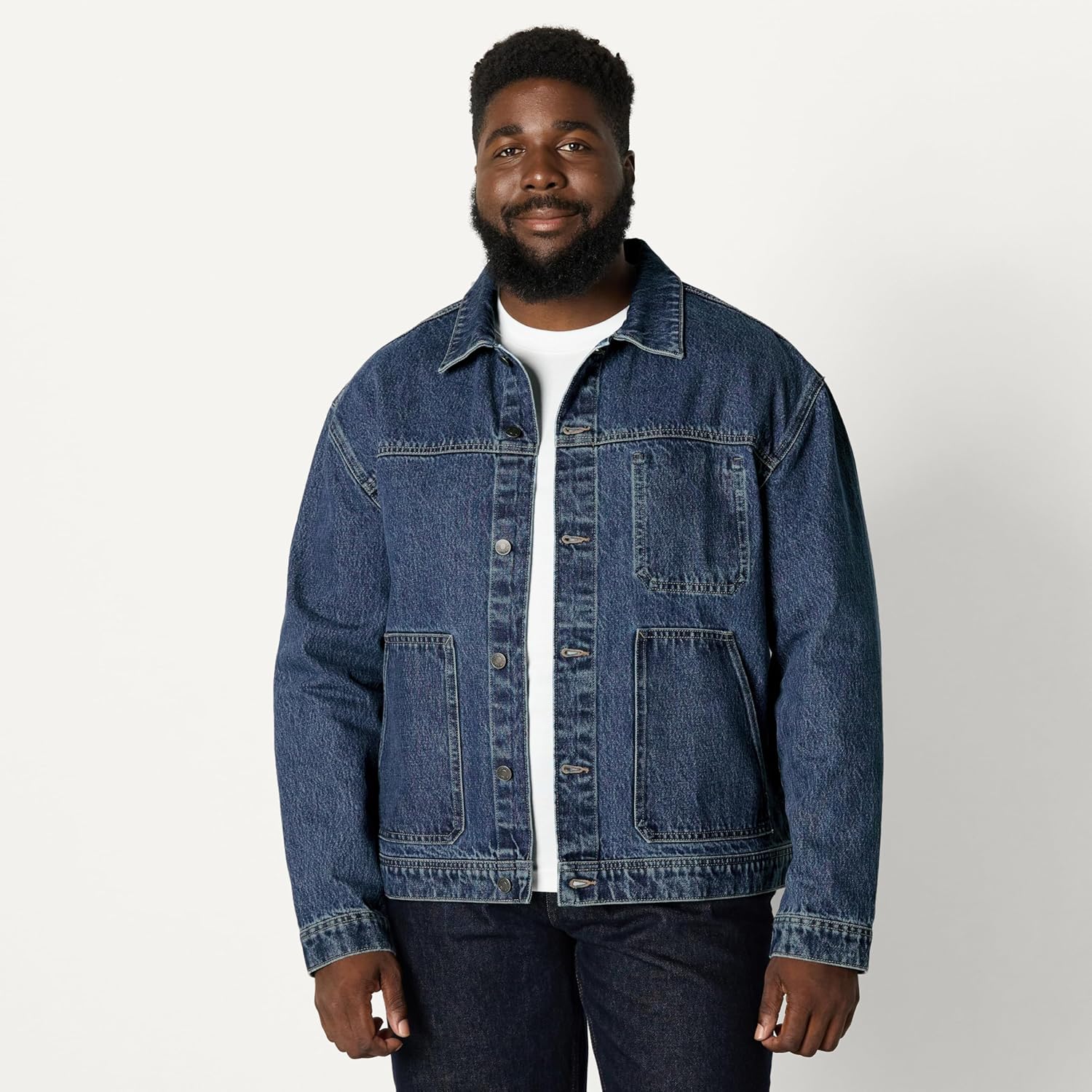 Thumbnail 6 de Amazon Essentials Men's Rigid Denim Relaxed-Fit Utility Jacket
