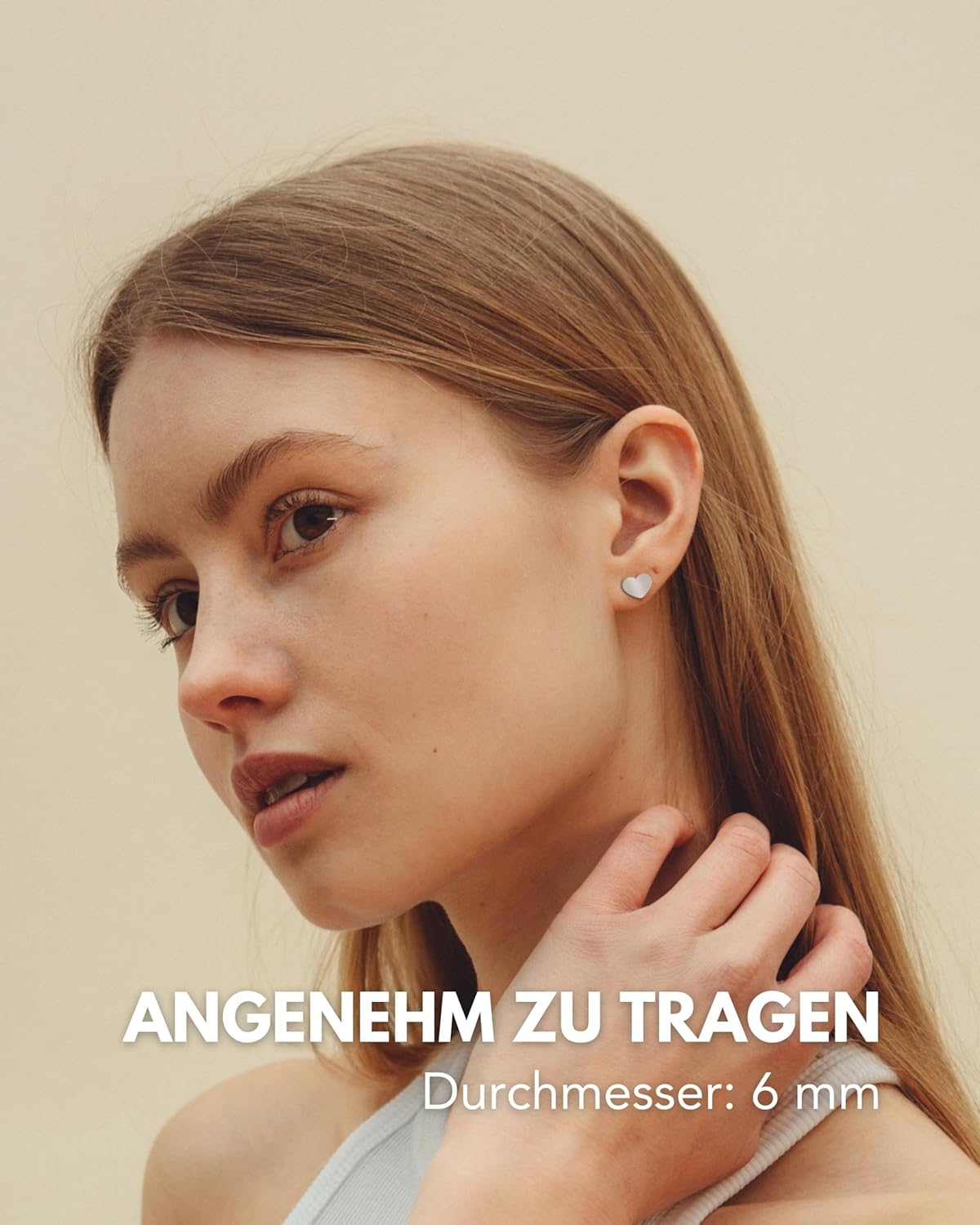 Detalle 2 de GD GOOD.designs Ohrstecker Herz für Damen – inkl. Geschenkbox, hautfreundliche Edelstahl-Ohrringe in Goldoptik