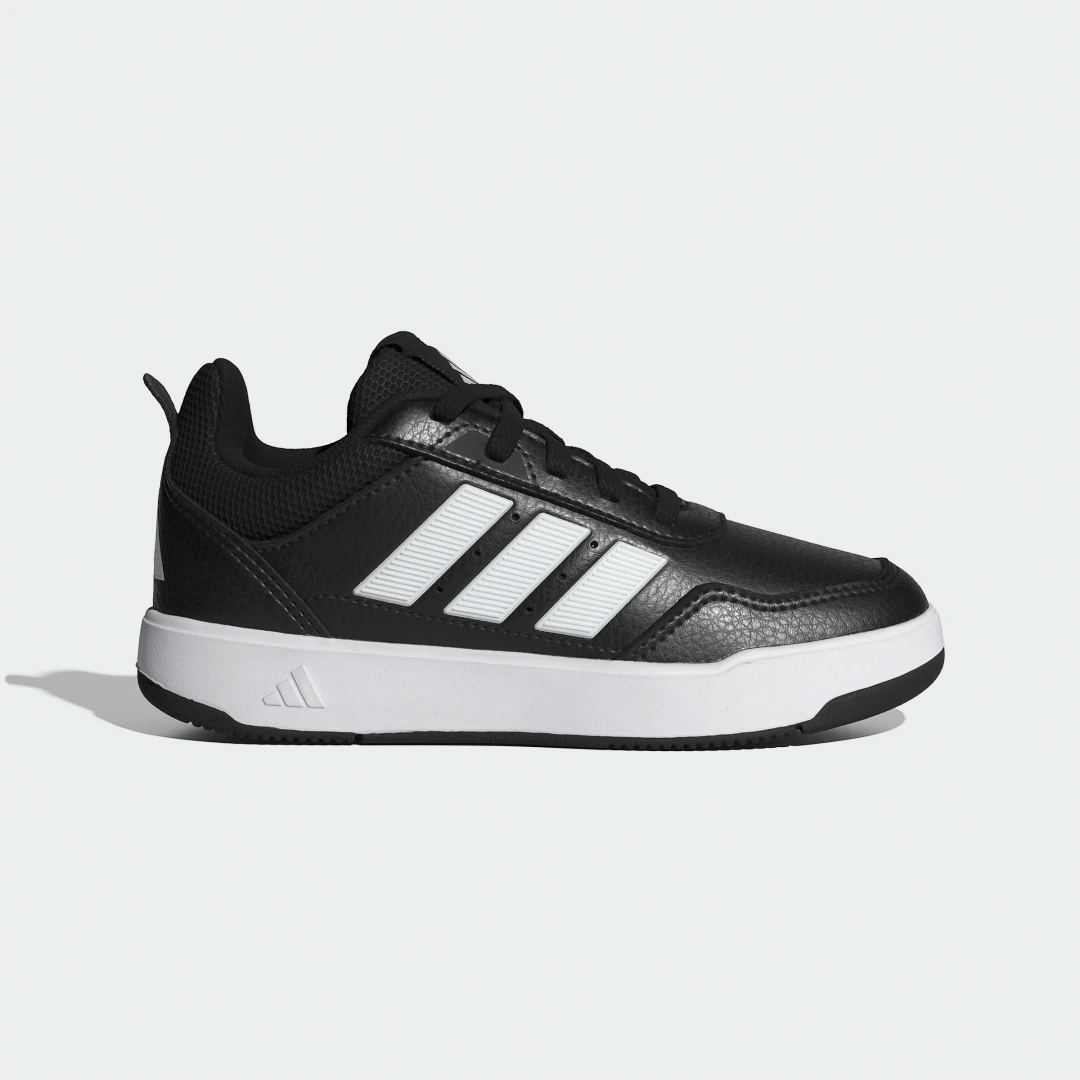 Detalle de Adidas TENSAUR SPORT 3.0 K – Zapatilla negra para entreno y uso diario
