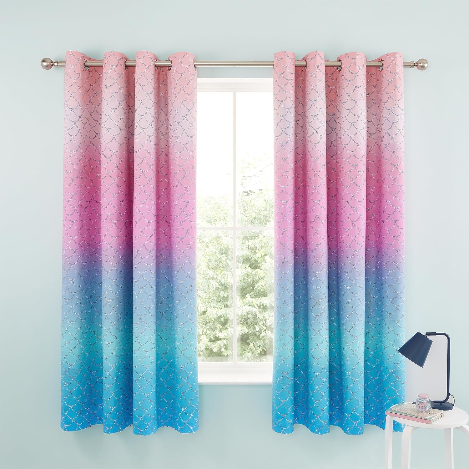Thumbnail 1 de Catherine Lansfield Mermaid 66x72" Fully Reversible Two Curtain Panels (Blue/Pink)