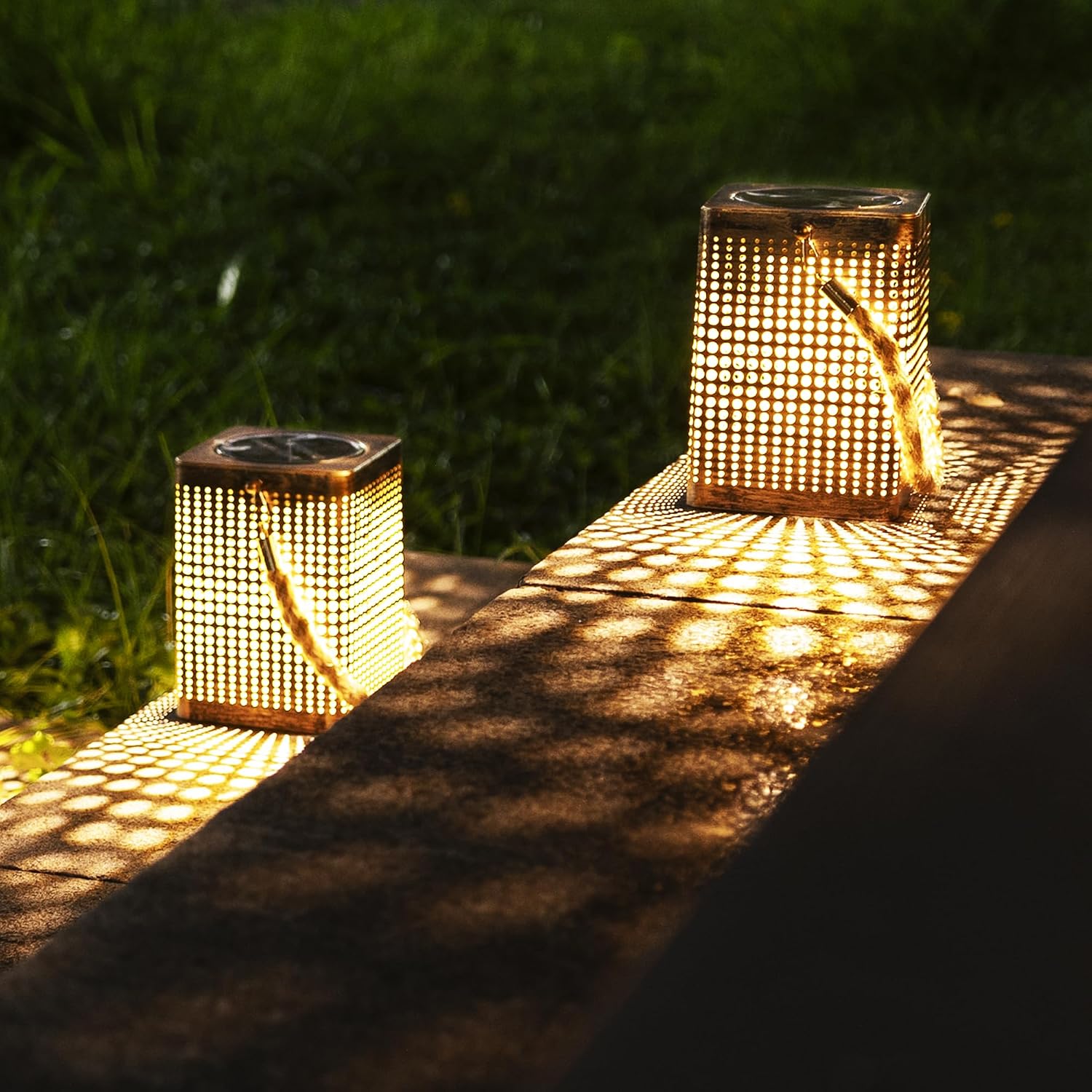 Detalle de KarlpaSW Solar Lanterns 2-Pack Outdoor Lights