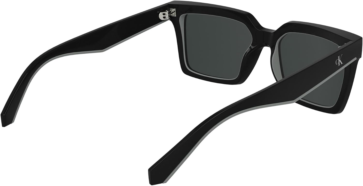 Detalle 2 de Calvin Klein Jeans CKJ25602S occhiali da sole unisex neri con lente grigio pieno