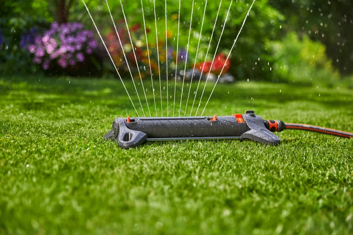 Thumbnail 4 de Gardena Viereckregner AquaZoom S 9–150 m²