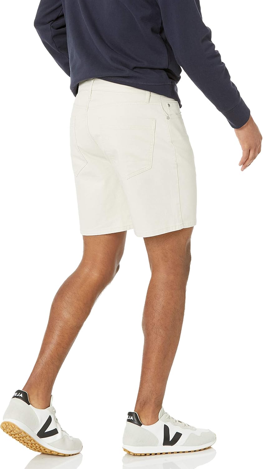 Thumbnail 1 de Amazon Essentials Men's Straight Fit 7" Stretch 5-Pocket Jean Shorts