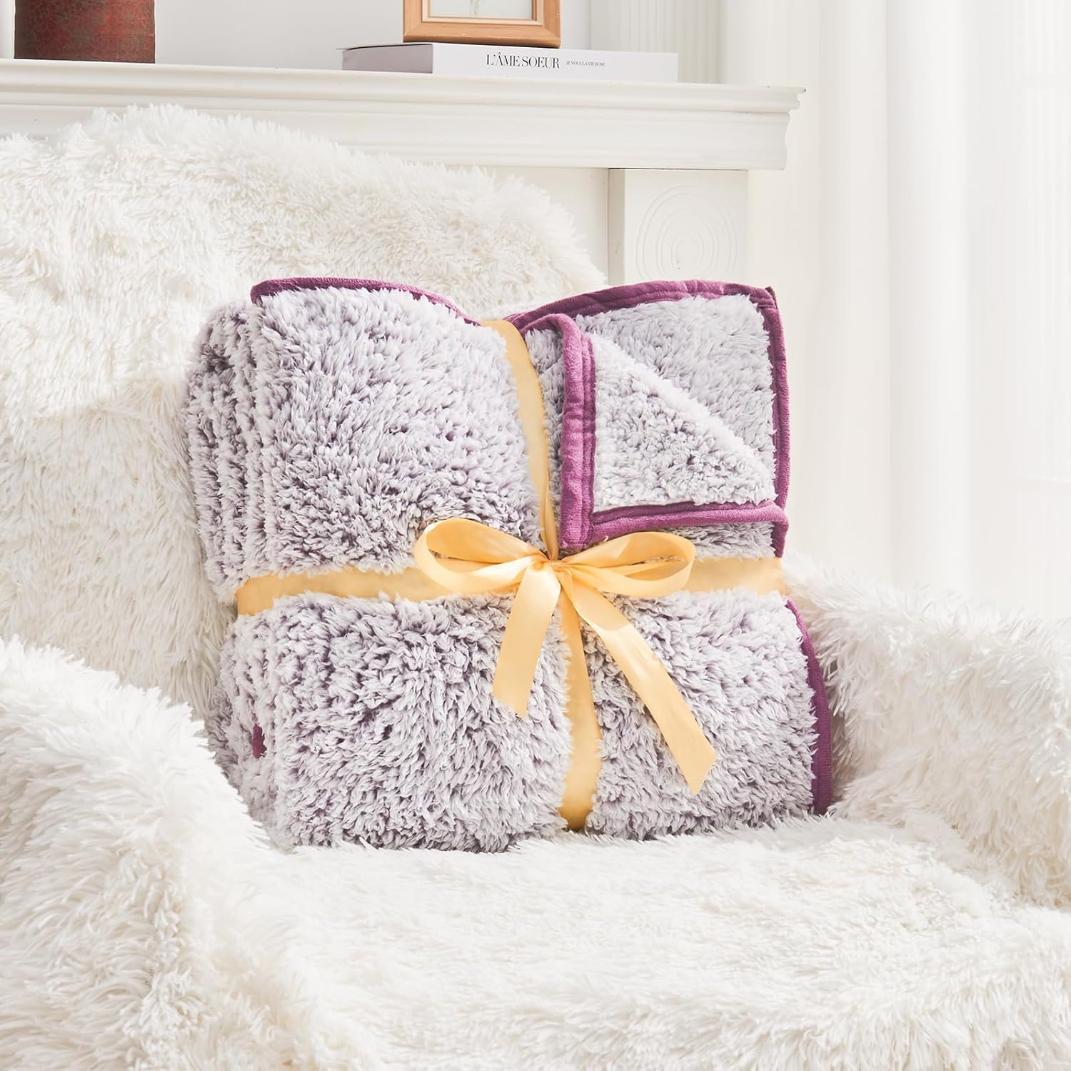 Thumbnail 5 de EMME Kuscheldecke Sherpa (152x203 cm) – wendbare Sofadecke doppelseitig, flauschig & warm, lila