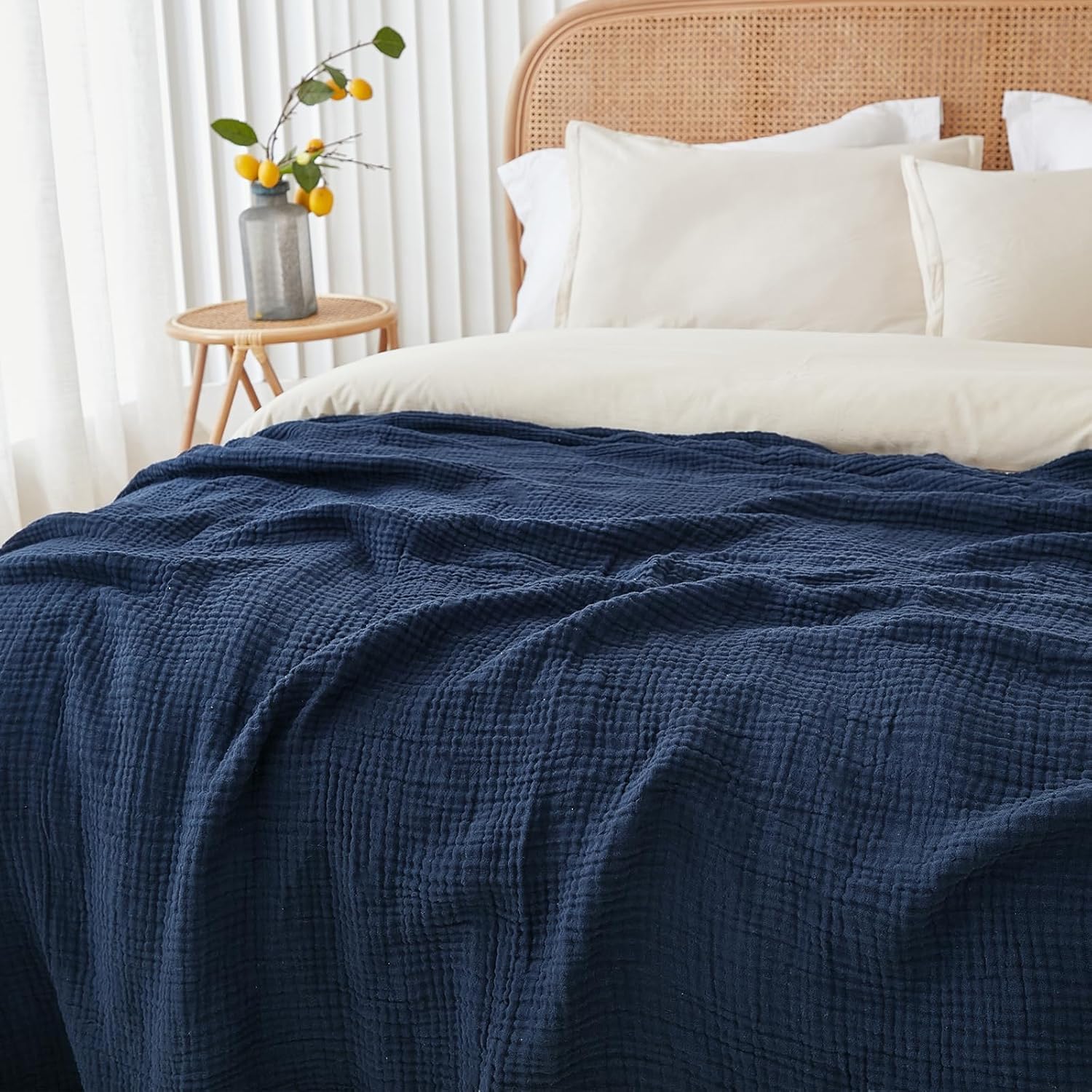 Thumbnail 2 de EMME Cotton Blanket Queen Size (90" x 90"), Navy — Soft, Breathable Muslin Blanket for All Seasons
