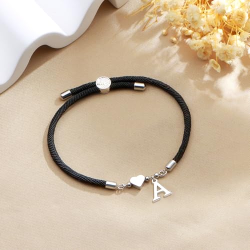 Detalle de Suonie Pulsera de Iniciales con Corazón de Plata y Cuerda Trenzada – Ajustable (3"–10")