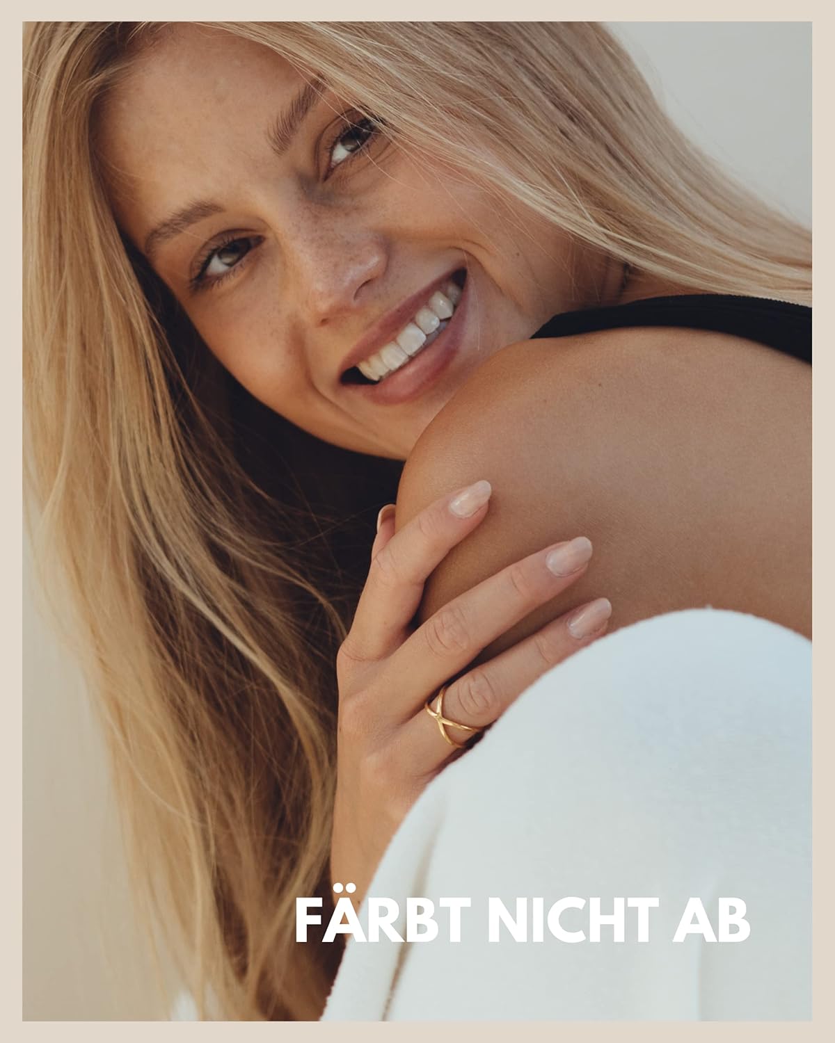 Detalle de GD GOOD.designs verstellbarer Damenring in X-Form aus Edelstahl (silber/Gold-Rosegold) mit Geschenkbox
