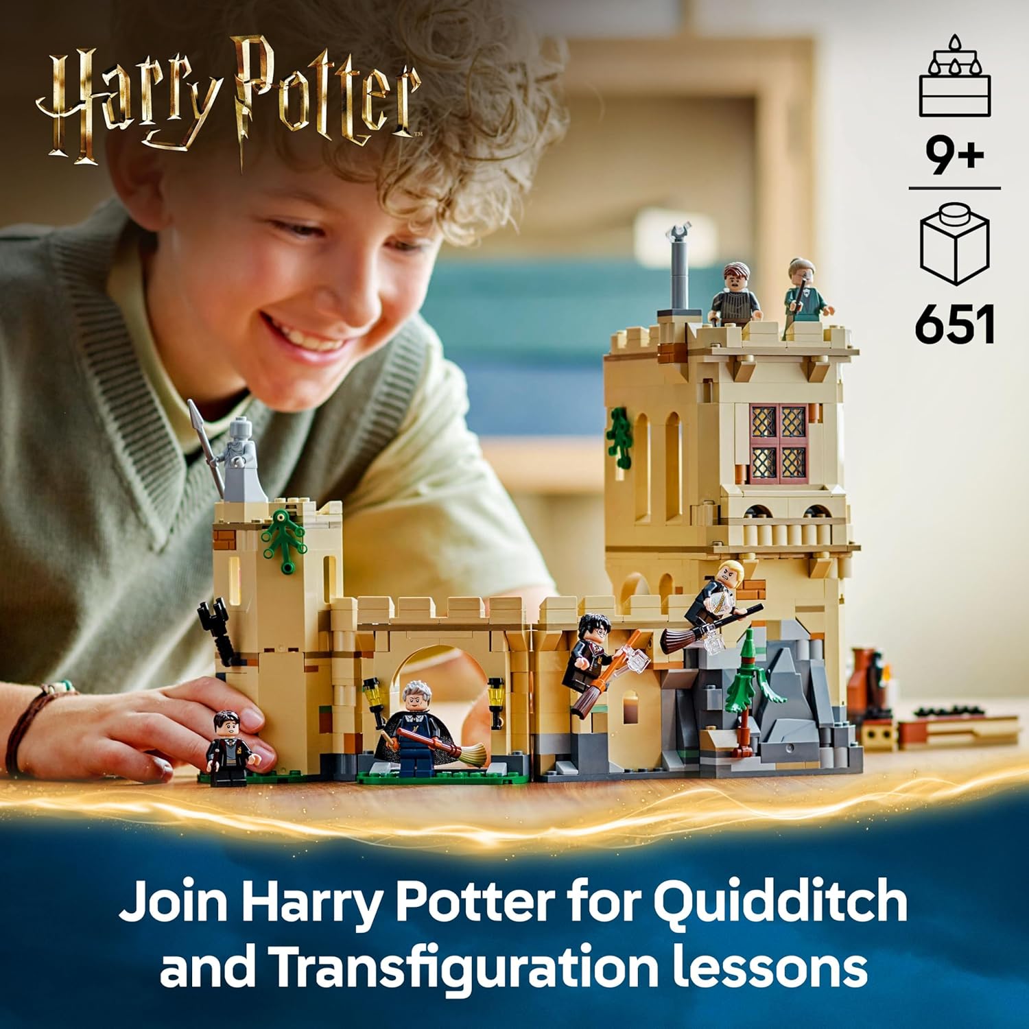 Thumbnail 1 de LEGO Harry Potter Hogwarts Castle: Flying Lessons (76447)