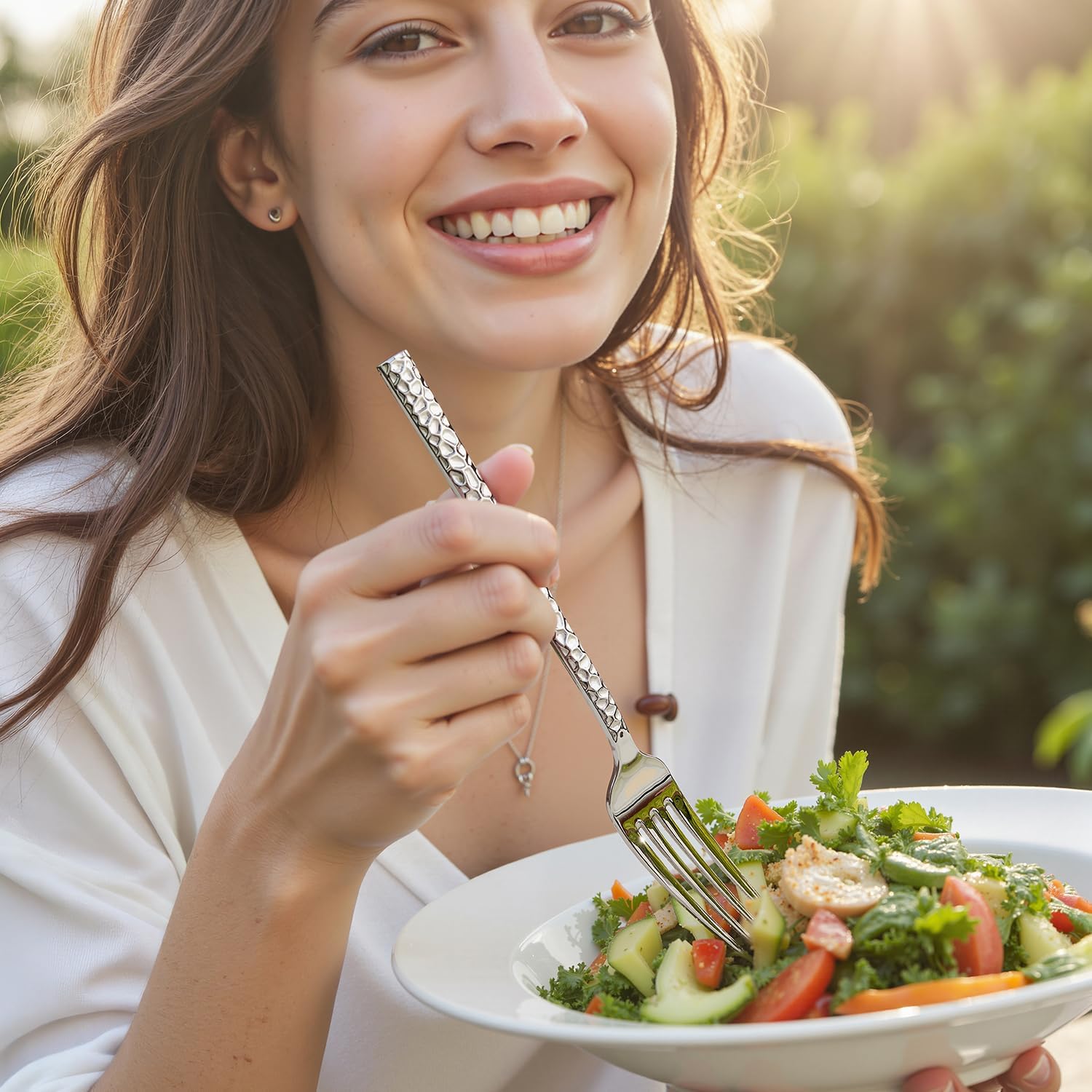 Thumbnail 6 de KINGSTONE 60-Piece Hammered Silverware Set (18/10 Stainless Steel) for 12