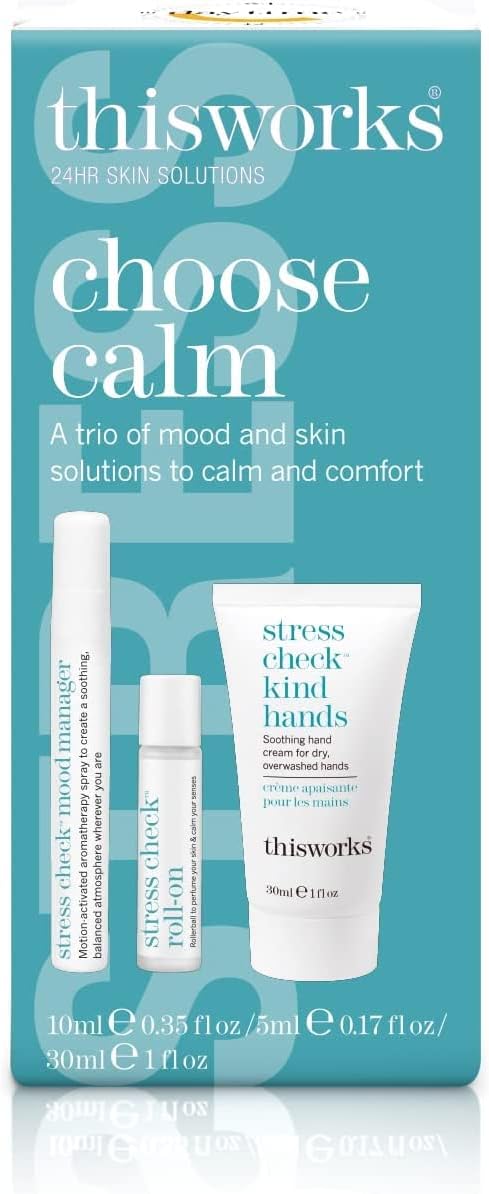 Thumbnail 1 de This Works Choose Calm: The Stress Relieving Trio – A Calming Hand Cream, Mood Spray and Aromatherapeutic Roller