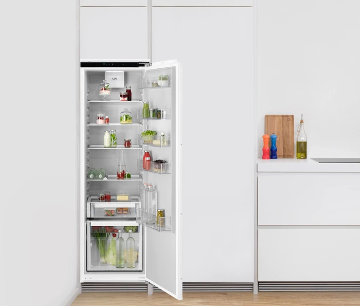 Detalle 2 de AEG TK6DS181EC: 1-türiger Einbaukühlschrank mit 310 L Fassungsvermögen
