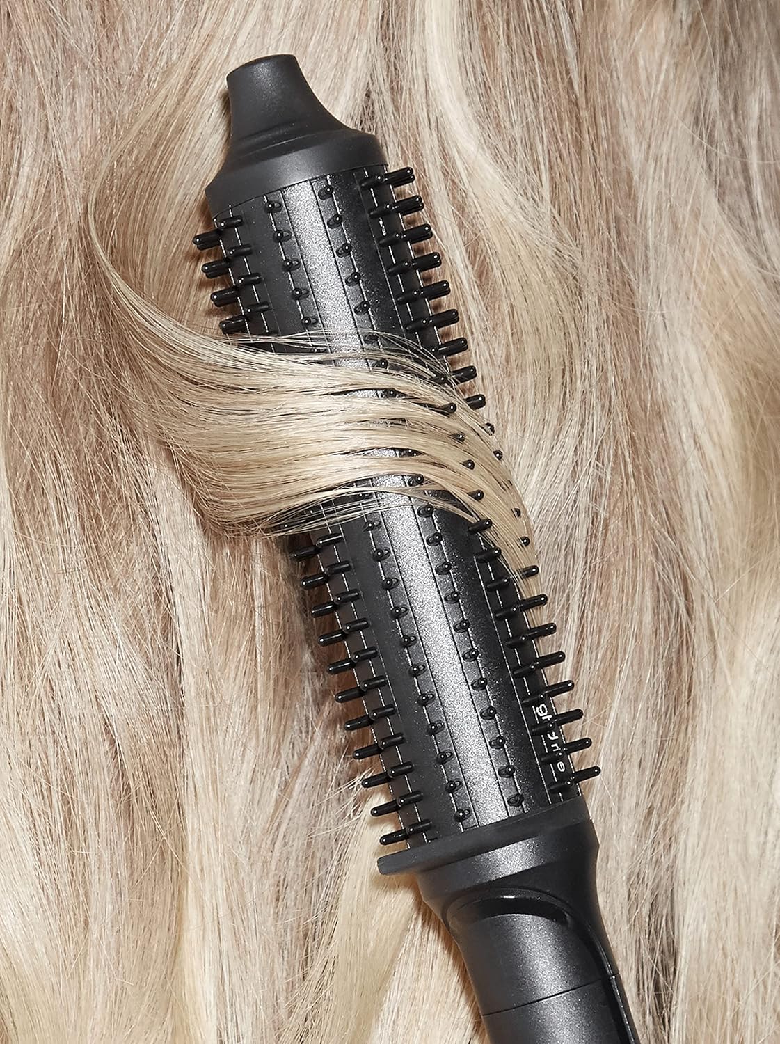 Detalle 2 de ghd Rise – Spazzola Elettrica Volumizzante 3D Smart 185°C, Nero