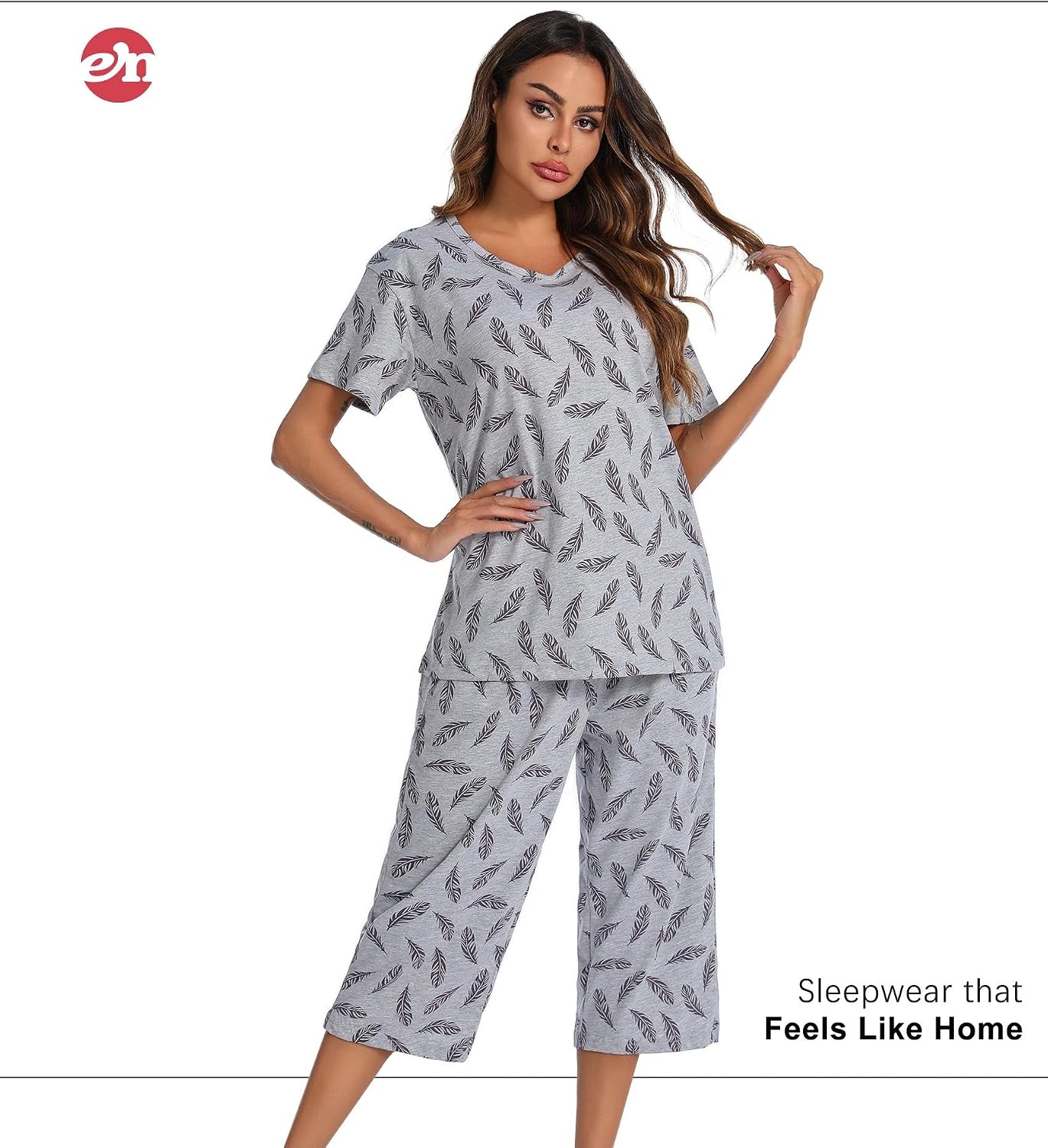 Detalle 2 de ENJOYNIGHT Women's Cotton Pyjama Set, V-Neck Top and Capri Pants