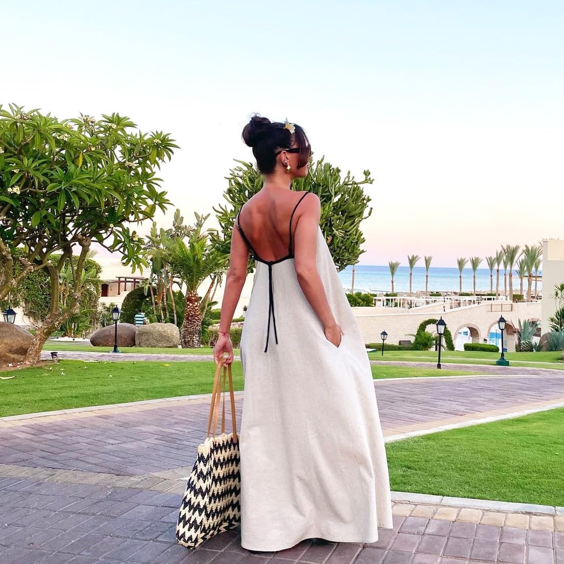 Thumbnail 4 de Shy Velvet Linen Maxi Dress (Women’s) — Back Tie, Contrast Trim & Spaghetti Straps