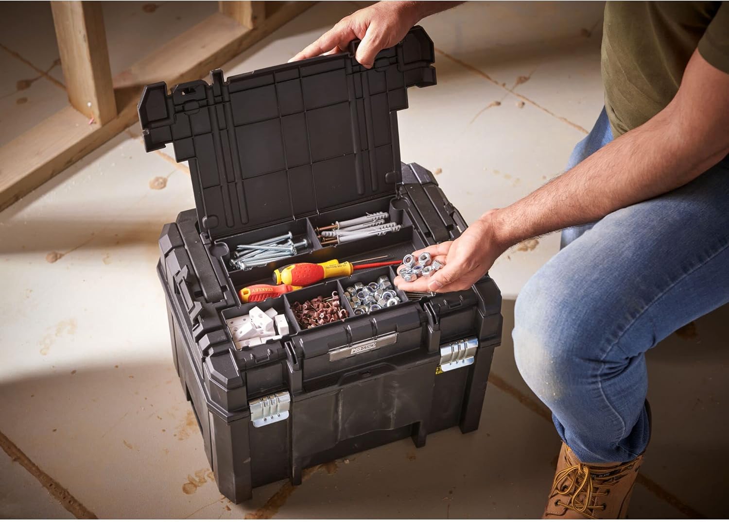 Thumbnail 5 de STANLEY FATMAX FMST1-75796: Cassetta Grand Volume PRO-STACK con Maniglione