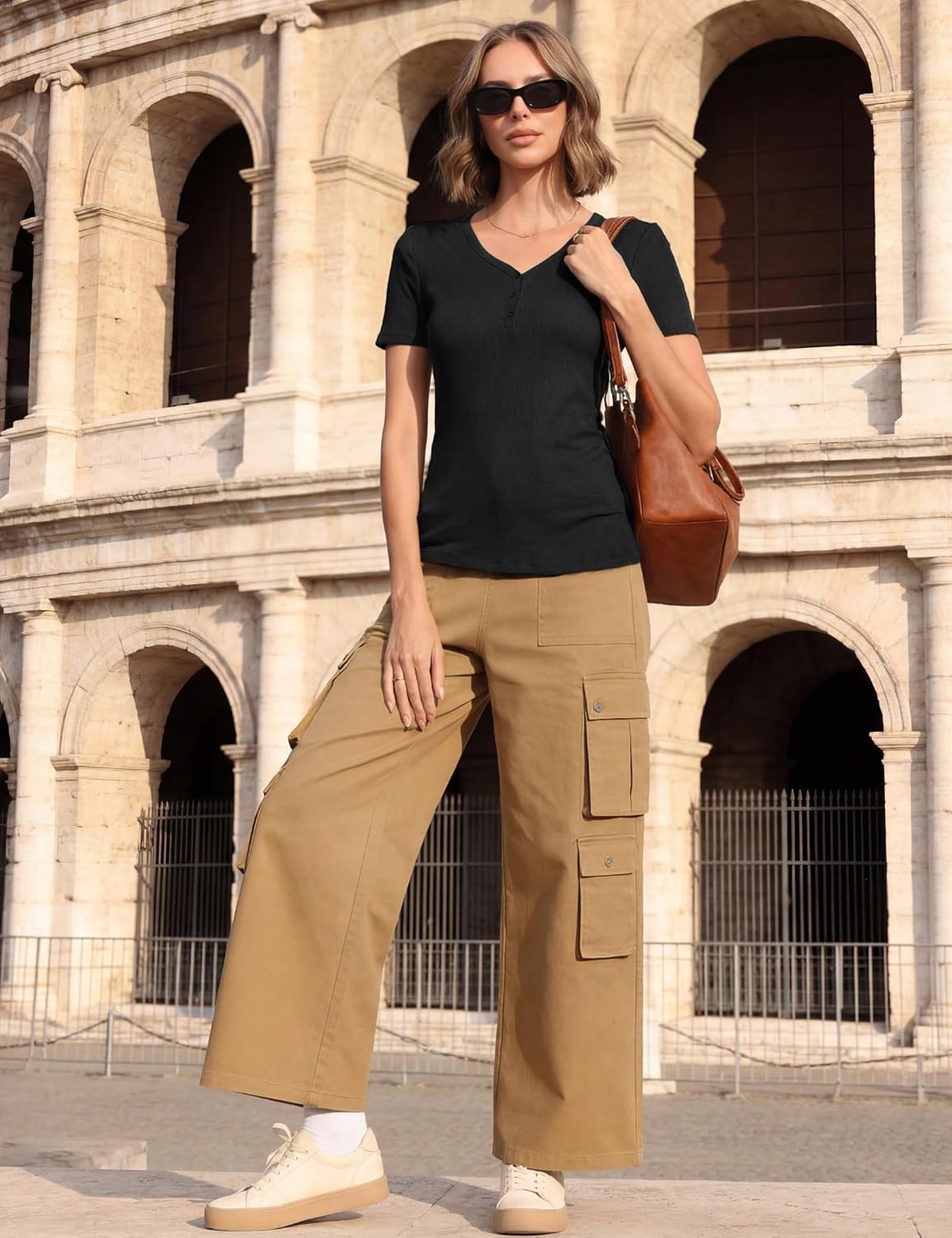 Thumbnail 2 de Gyabnw Damen Slim Fit Shirt mit V-Ausschnitt und Henley-Knopfleiste – weiches Basic Sommer-T-Shirt