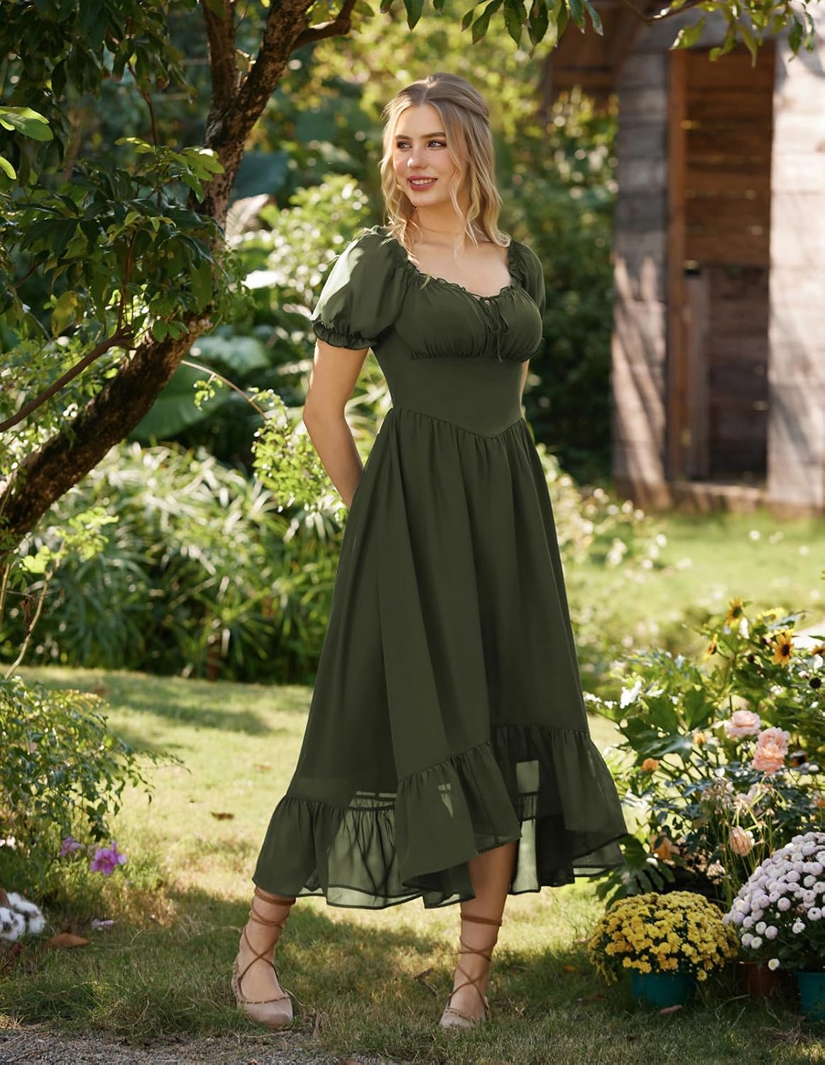 Detalle 2 de Scarlet Darkness Renaissance Dress in Chiffon