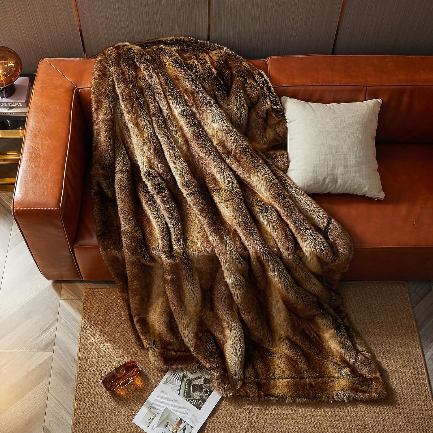 Detalle de HOMFINE SWD10522 kunstbontdeken 130 x 150 cm, bruin en zacht