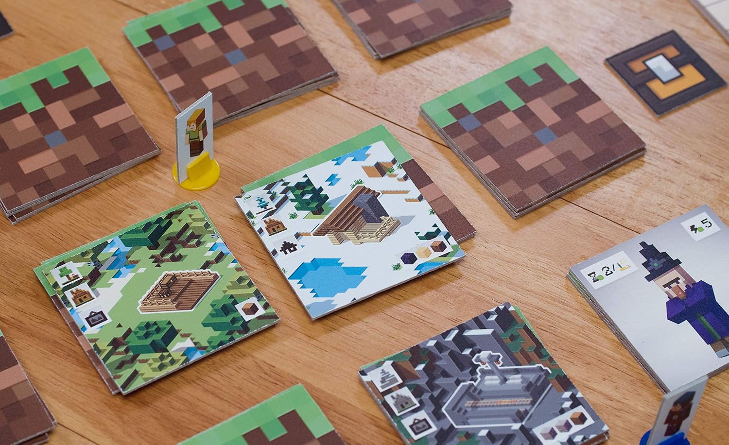 Detalle 2 de ラベンスバーガー 26892 4 マインクラフト:ビルダーズ&バイオーム ボードゲーム、日本語説明書付き