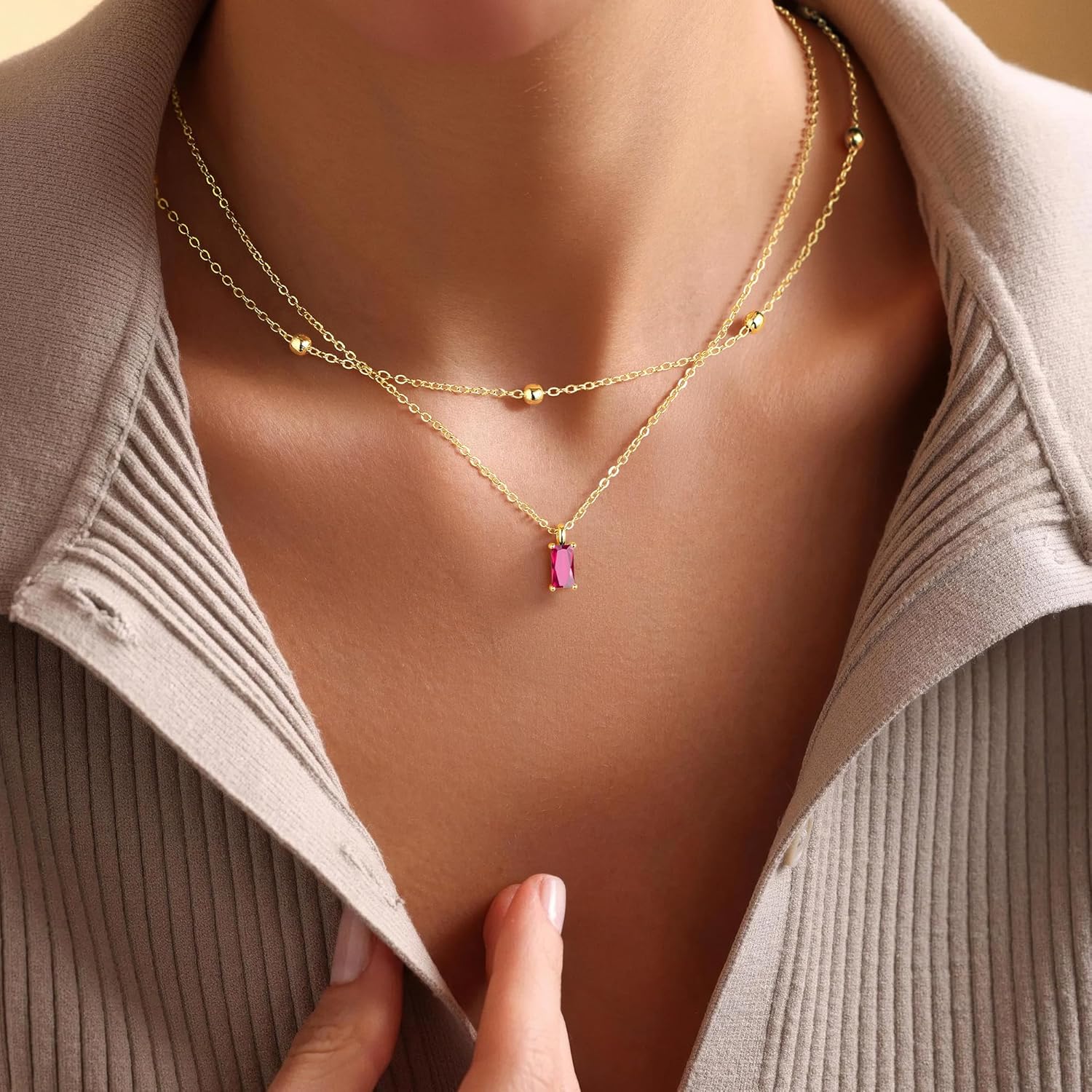 Thumbnail 2 de TINGN Muttertagsgeschenke: Dreireihige Geburtsstein-Kette aus 14K vergoldetem Kupfer – goldfarbene Rechteck-Anhänger, Layered Schmuck