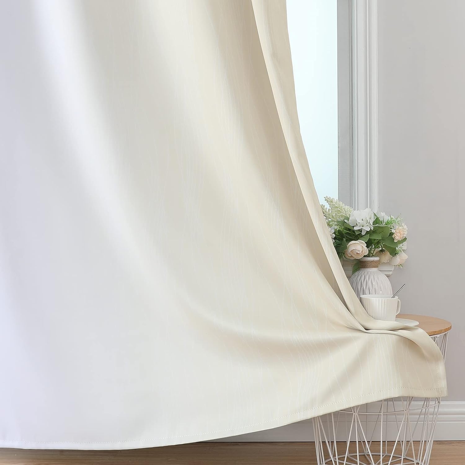 Detalle de VEHEDE Gradient Blackout Curtains: 2 Panels, 90 Inch Drop, Ombre Design