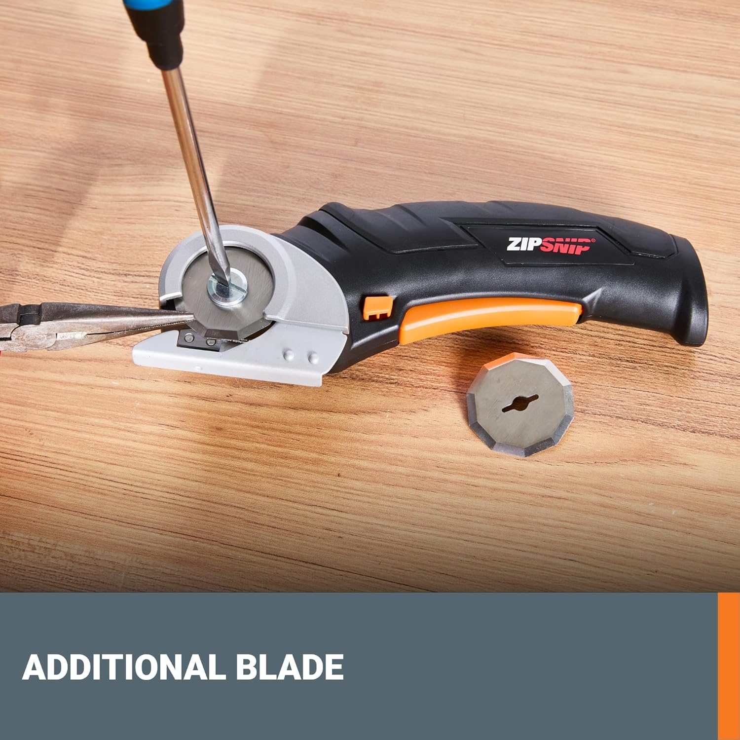 Thumbnail 5 de WORX ZipSnip Cordless Electric Scissors (WX082L.2) — rechargeable fabric and cardboard cutter