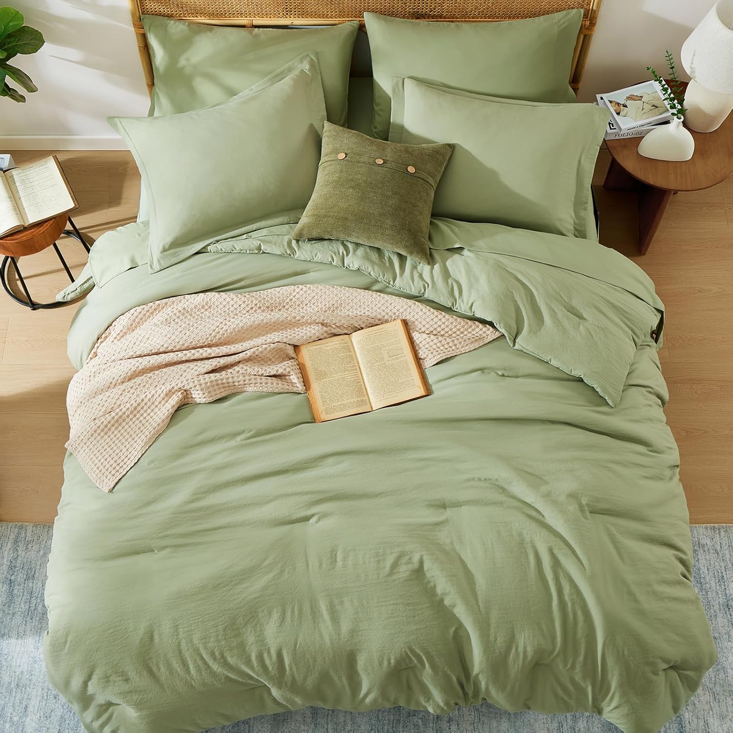 Detalle 2 de WRENSONGE Queen Comforter Set 7-Piece Sage Bedding