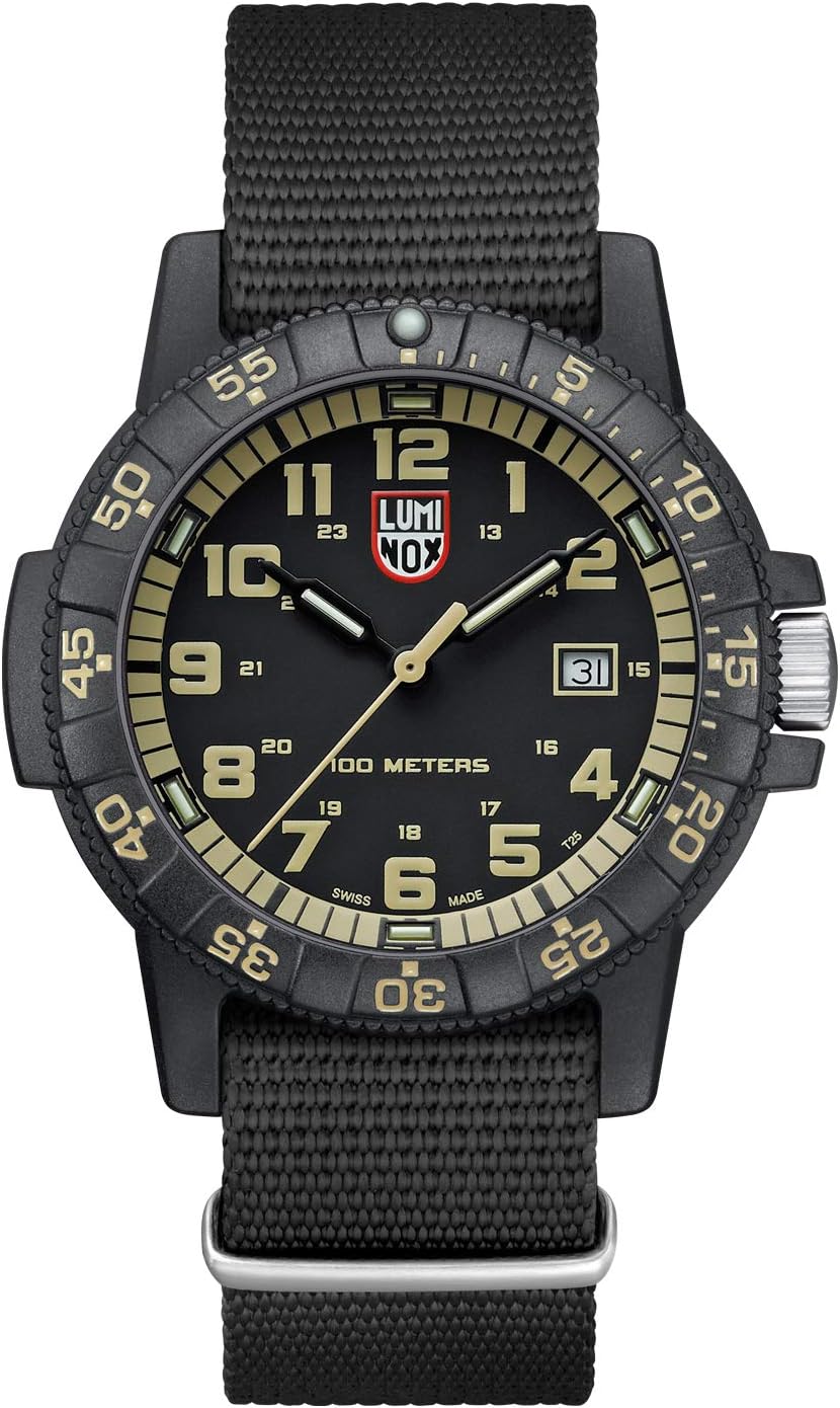 Luminox Leatherback Giant 44mm reloj militar