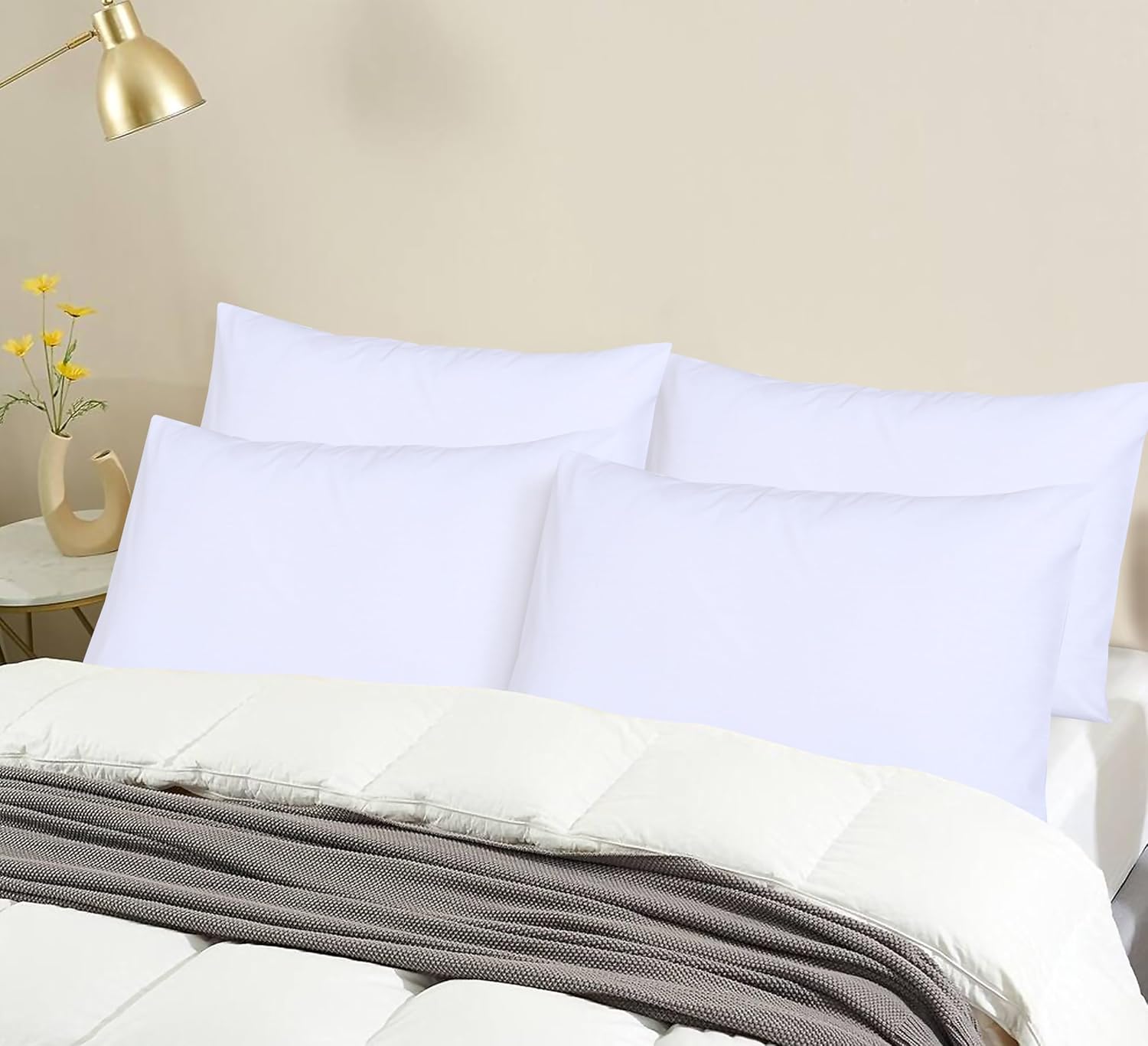 Detalle 2 de NAFAY LIVING White Cotton Pillow Cases (4 Pack) – 300 Thread Count, 50 x 75 cm
