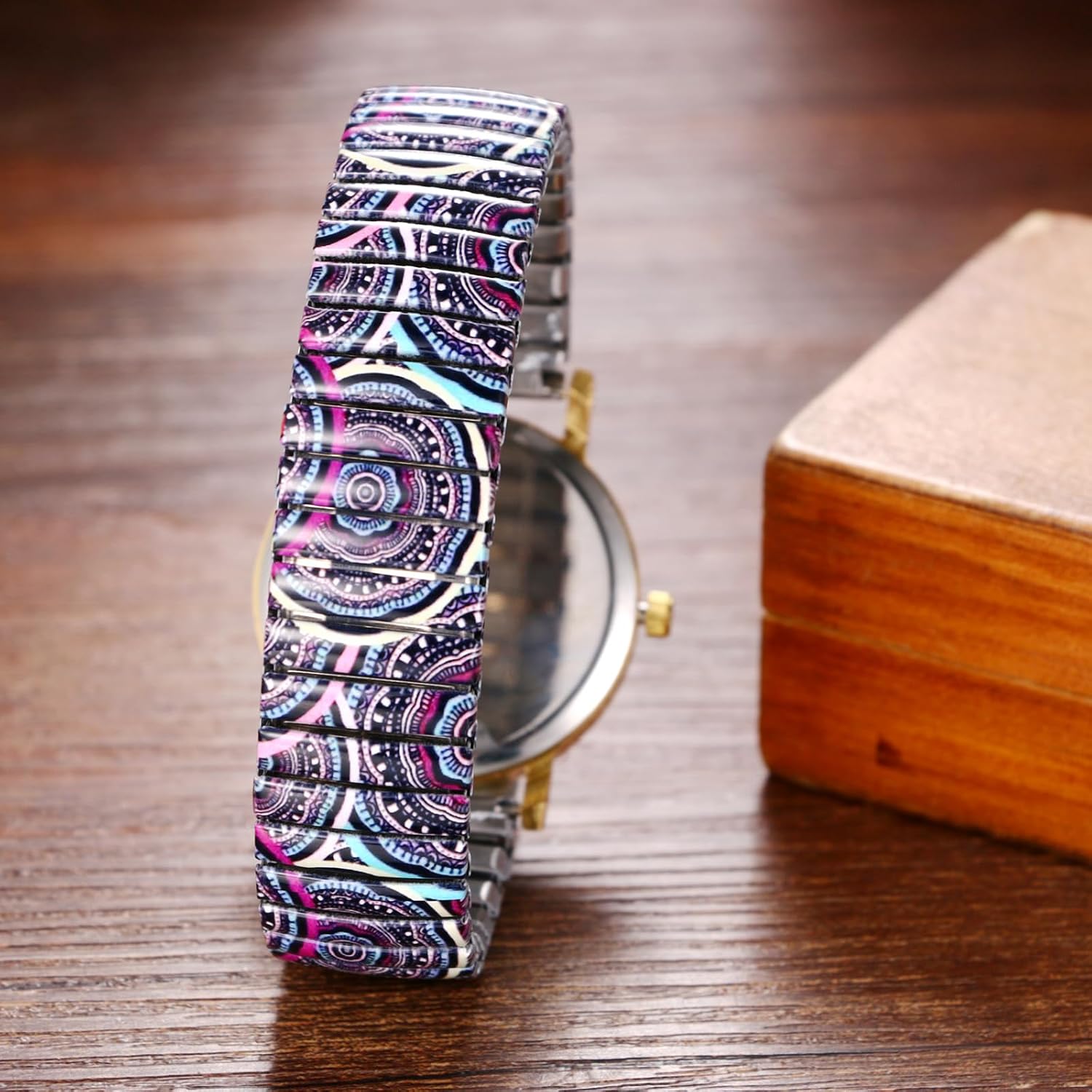 Thumbnail 2 de Avaner Damen Boho Stretchband Armbanduhr mit großen arabischen Ziffern – elastisches Analog-Quarzarmband
