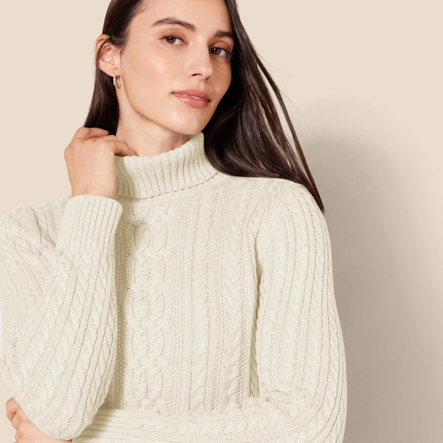 Detalle de Amazon Essentials Damen Leichter Rollkragenpullover mit Zopfmuster – Übergröße verfügbar