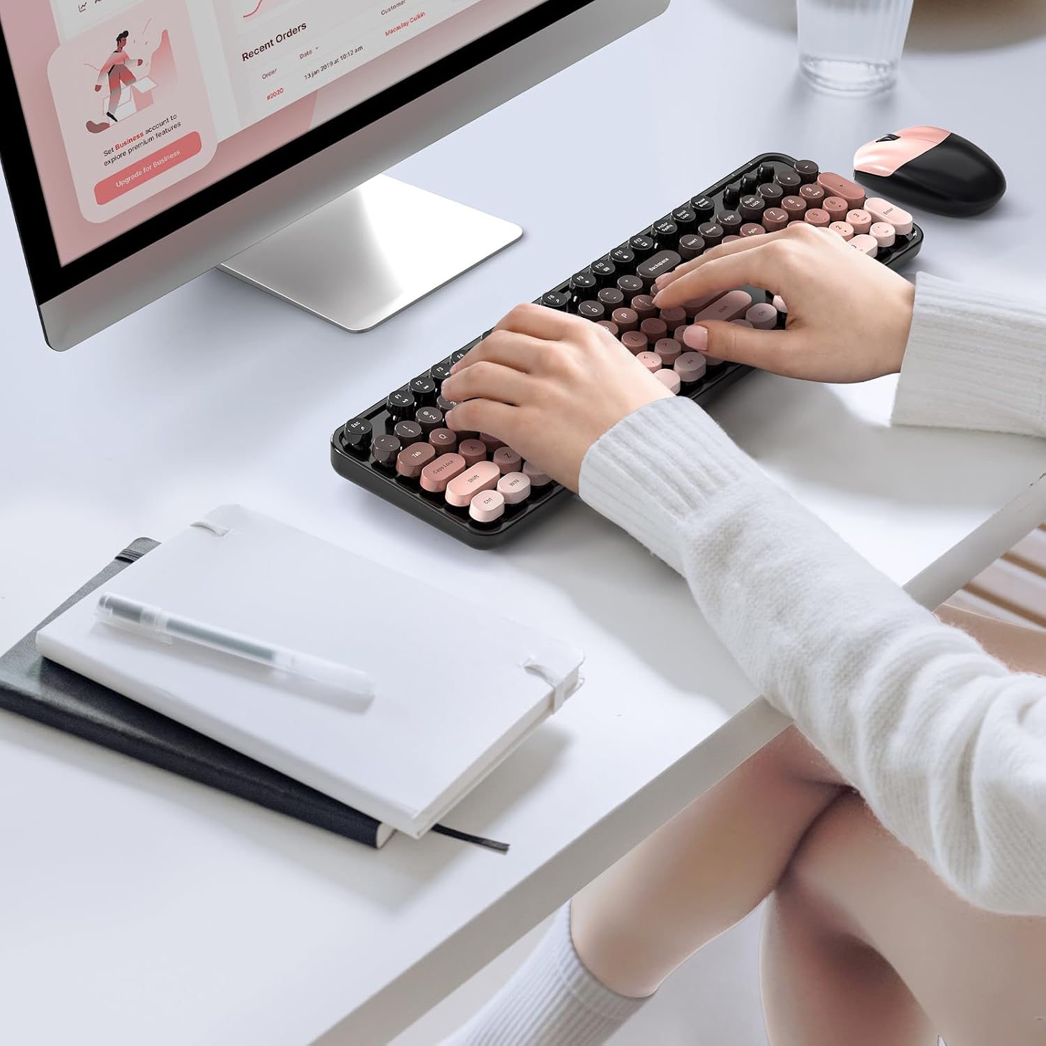 Thumbnail 5 de MOFII Wireless Keyboard and Mouse Combo: Full-Size 2.4G Plug-and-Play Set (Blackberry Gradient)