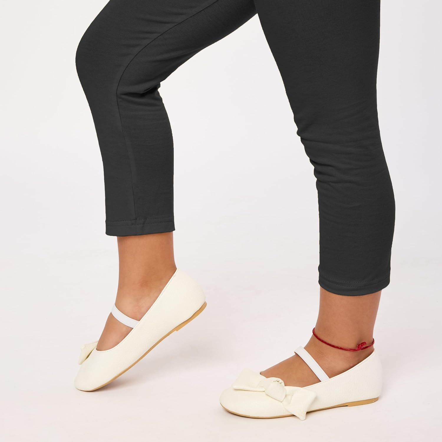 Detalle de Merry Style MS10-131 – dziewczęce legginsy 3/4 z wiskozy