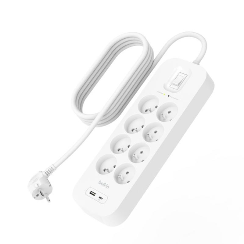 Detalle de Belkin SRB003CA2M: Regleta con 8 tomas, 2 USB y protección de 900 julios
