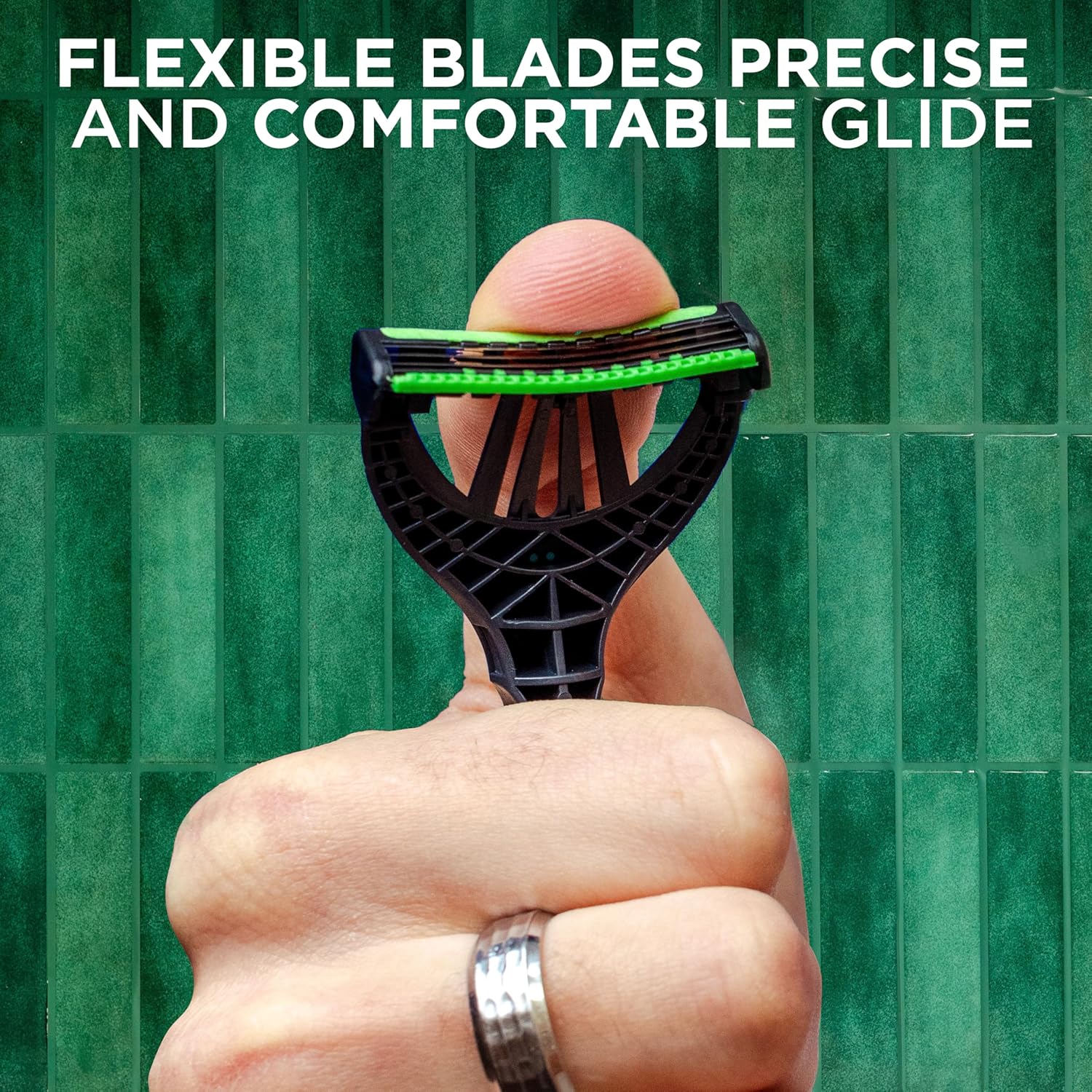 Detalle 2 de Wilkinson Sword Xtreme 3 Sensitive Men’s Disposable Razors – 8 Pack