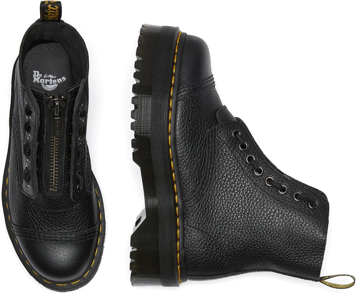 Detalle de Dr. Martens con due cinturini regolabili e platform da 5,08 cm in pelle Milled Nappa