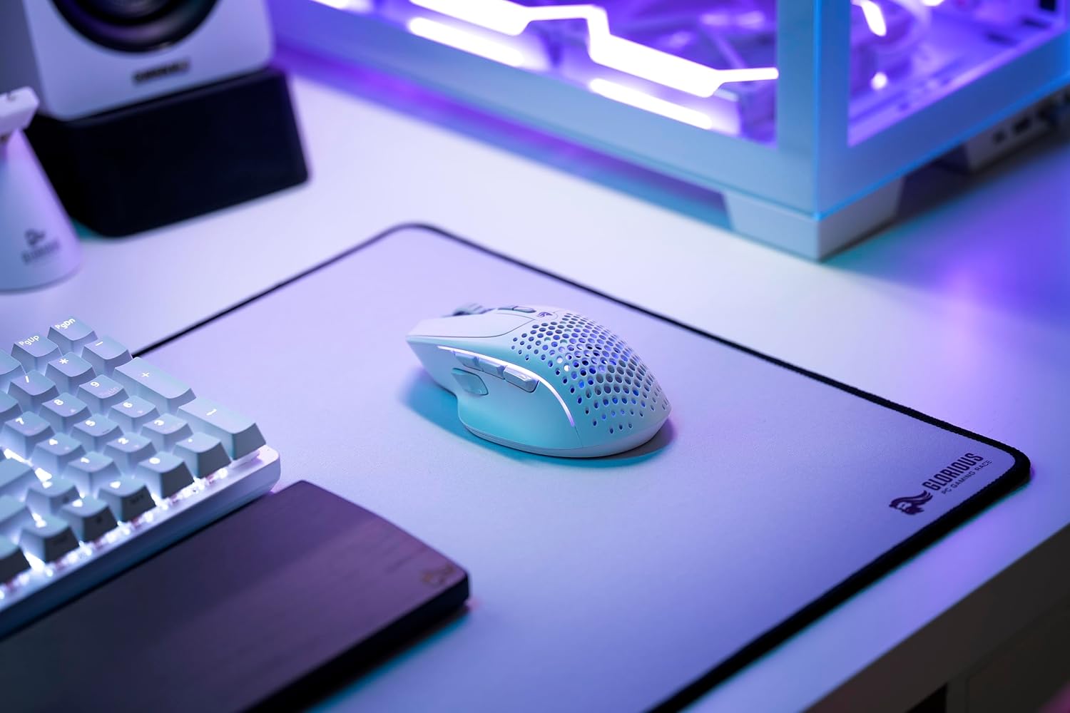 Thumbnail 5 de GLORIOUS Gaming Model I 2 Wireless Gaming-Maus (Hybrid: 2,4 GHz & Bluetooth) – 75 g, 9 Tasten, weiß