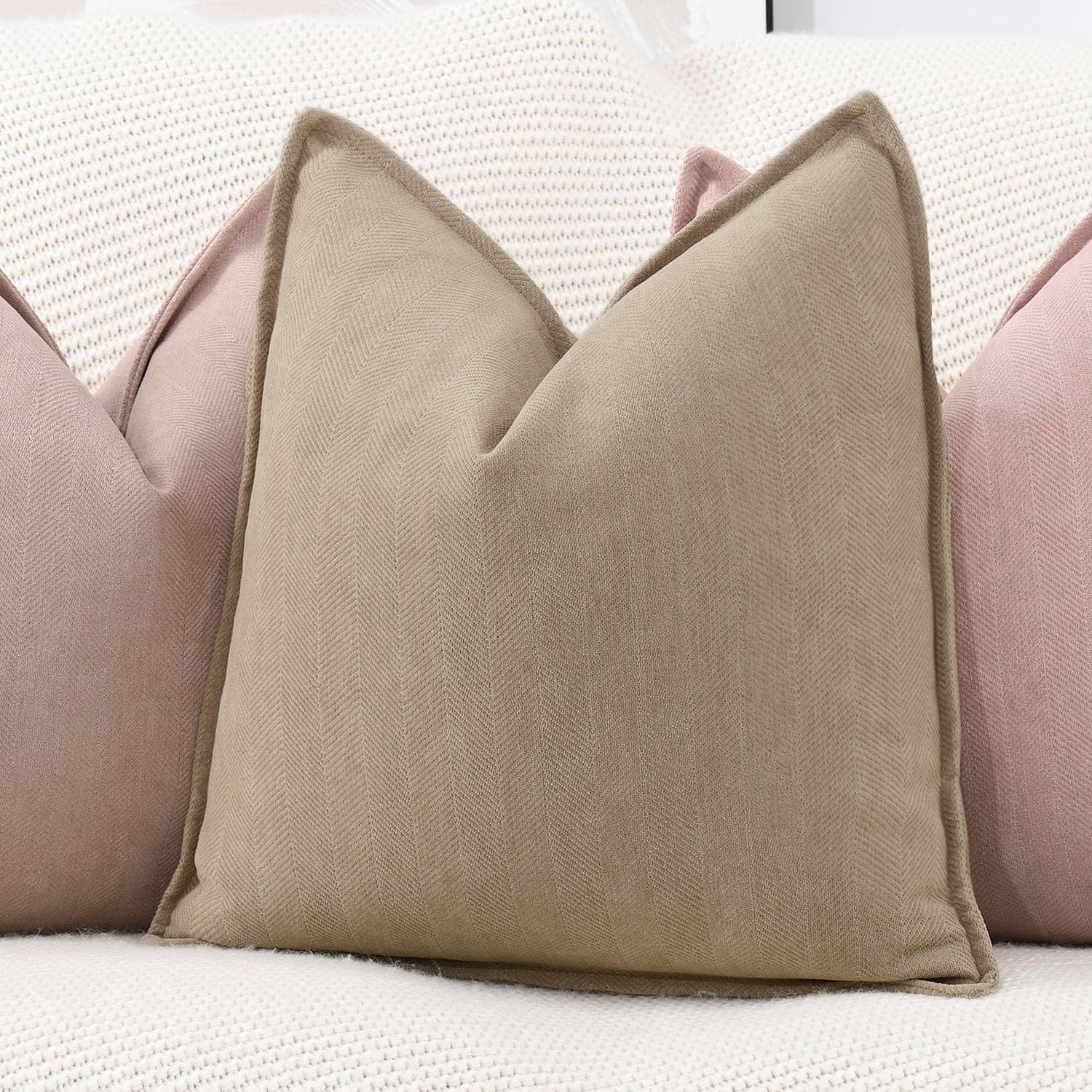 Thumbnail 1 de Madizz Textured Chenille Cushion Covers: Set of 2, 26x26 inches, Light Taupe