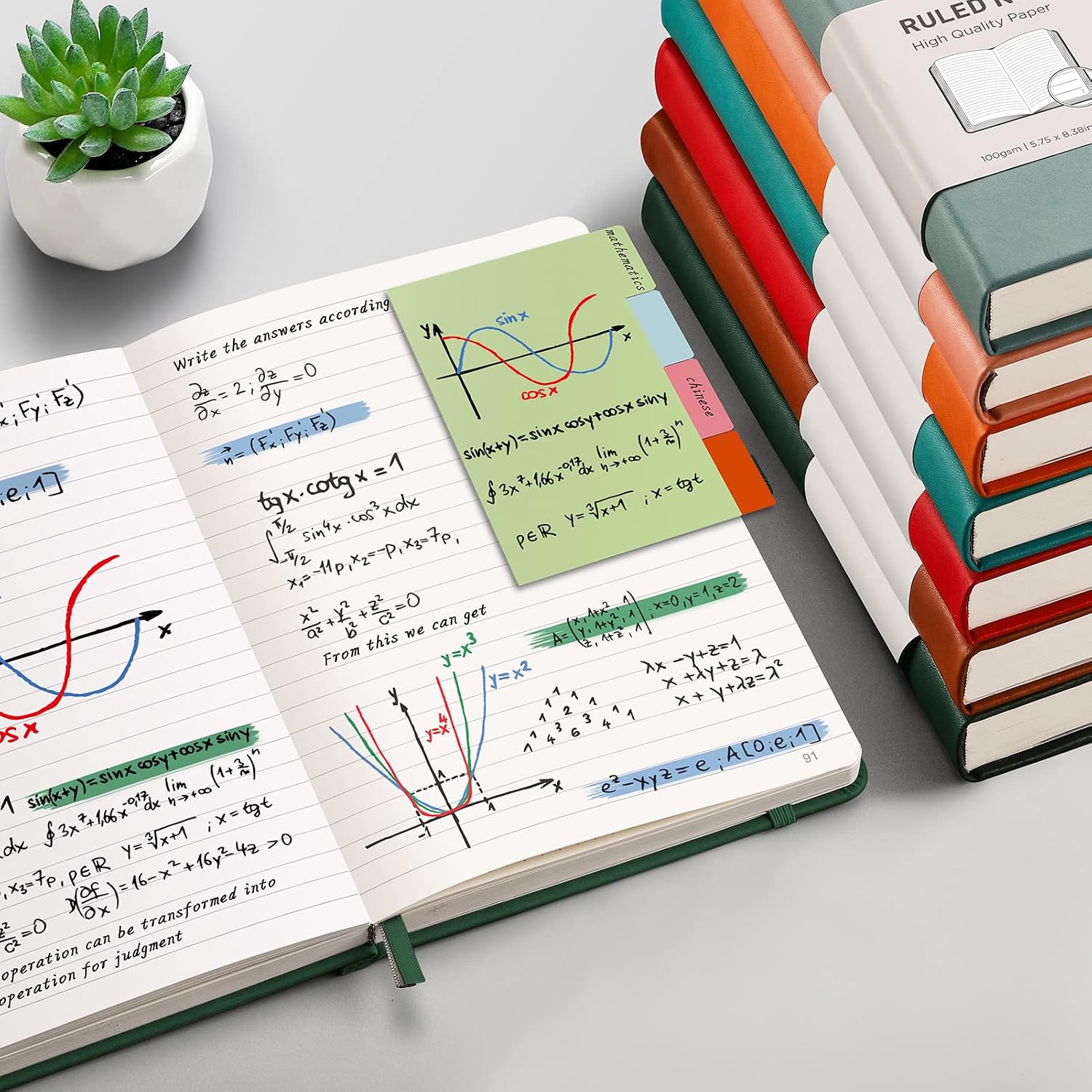 Detalle de RETTAcy Lined Journal Notebook (A5) with hardcover, 192 numbered pages and 100gsm ruled paper – Green