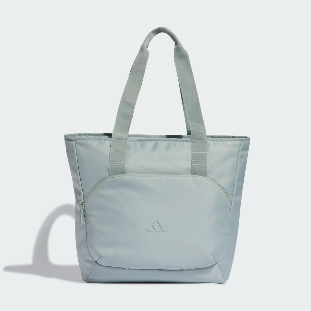 Detalle de BOLSO GRANDE ADIDAS PRIME: espacio y versatilidad con el sello Adidas